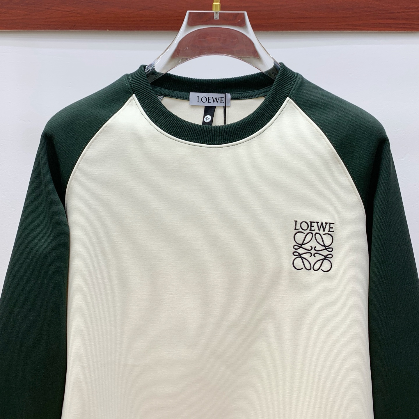 P罗意威25SS【新品】最新最顶级版本精美工艺圆领卫衣，最顶级的品质专柜原单套头衫，顶级制作工艺进口面料