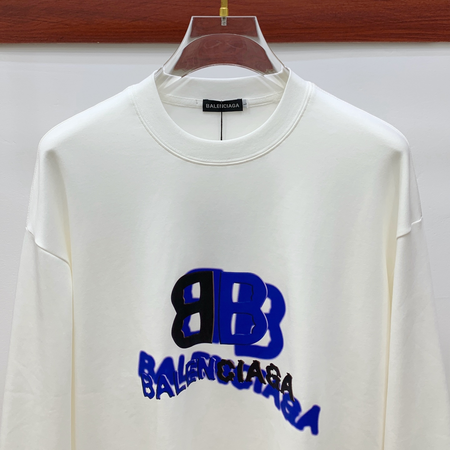 P巴黎世家25SS【新品】最新最顶级版本精美工艺圆领卫衣，最顶级的品质专柜原单套头衫，顶级制作工艺进口面