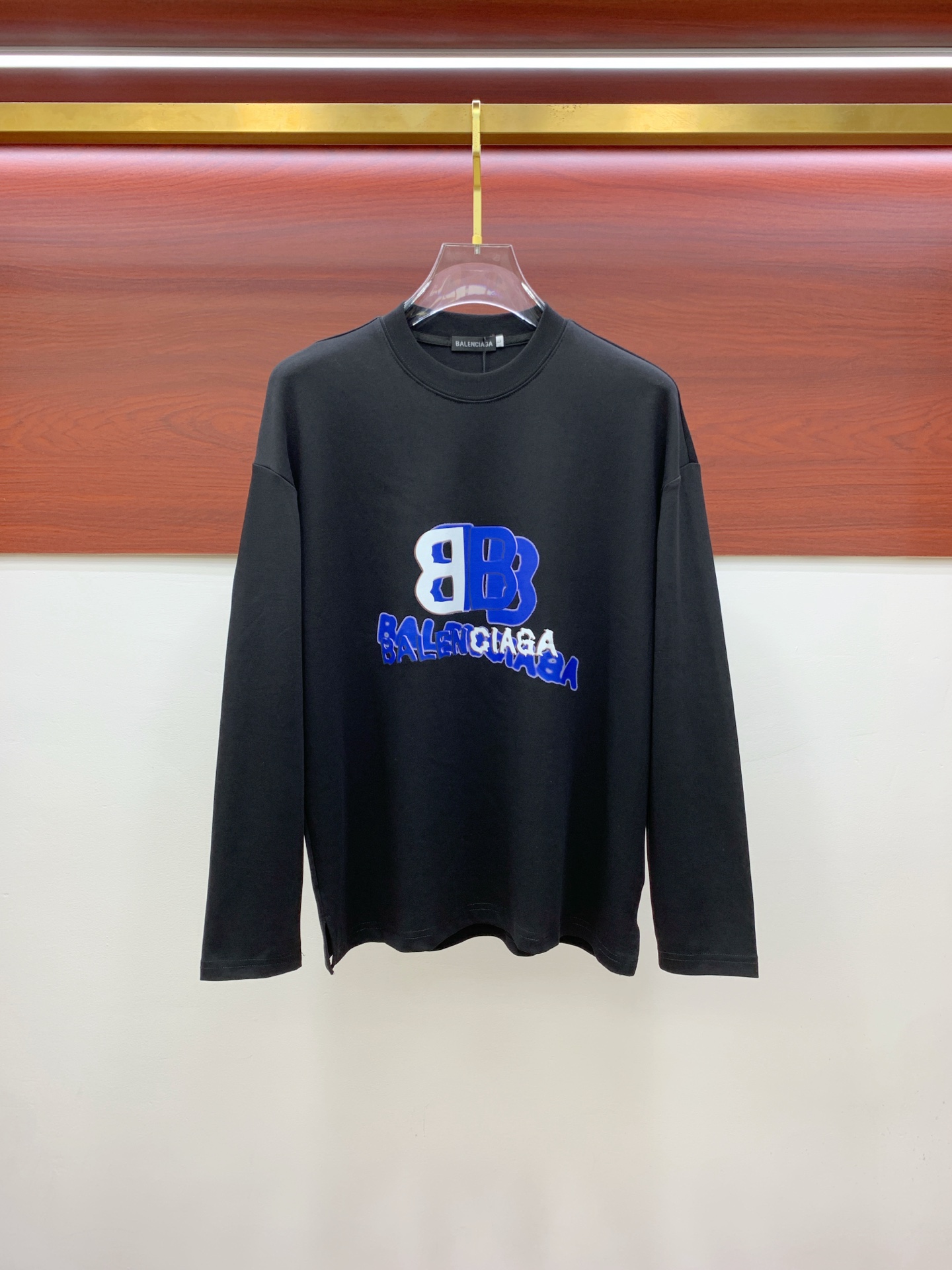 P巴黎世家25SS【新品】最新最顶级版本精美工艺圆领卫衣，最顶级的品质专柜原单套头衫，顶级制作工艺进口面