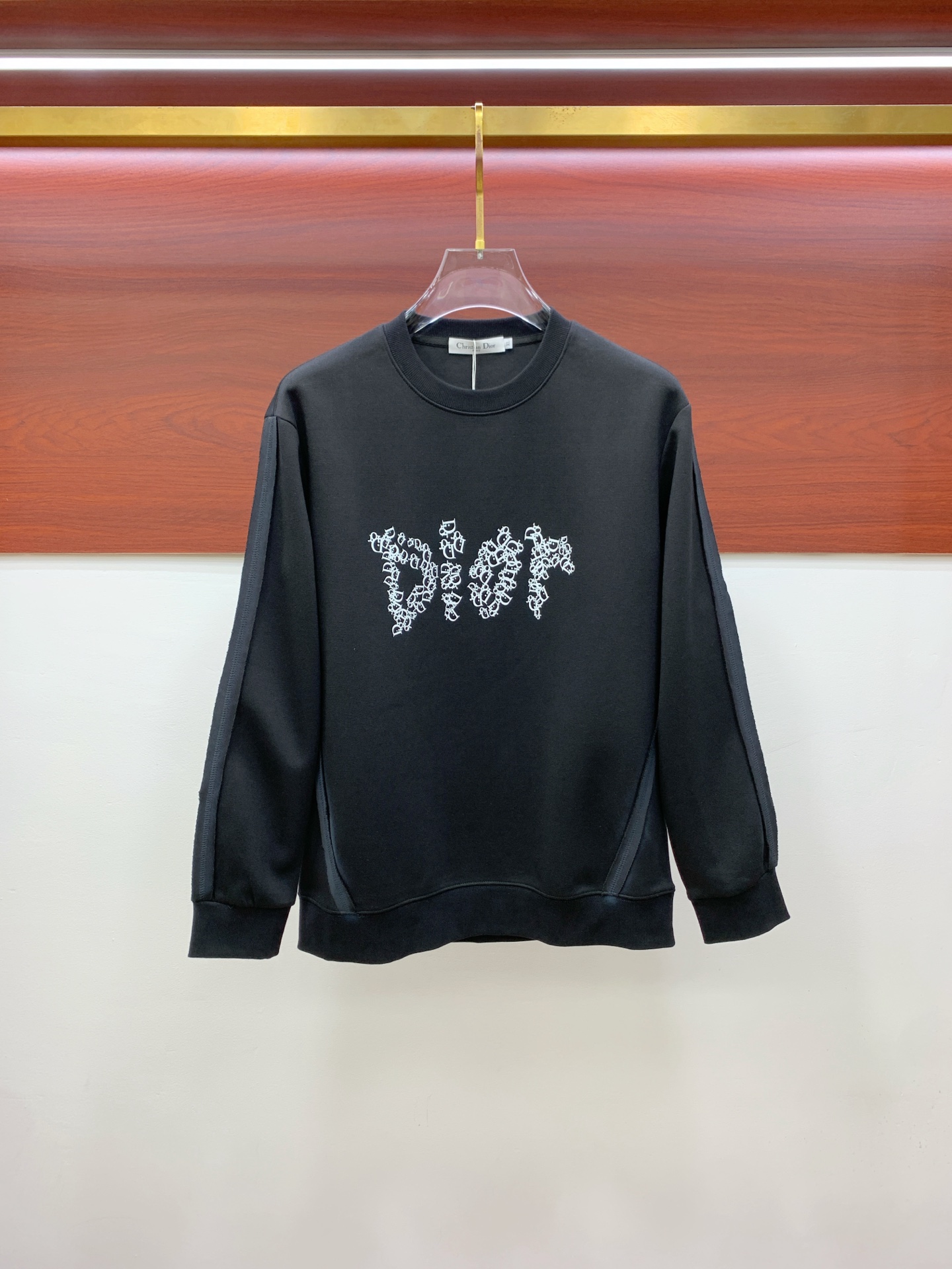 P迪奥25SS【新品】最新最顶级版本精美工艺圆领卫衣，最顶级的品质专柜原单套头衫，顶级制作工艺进口面料，