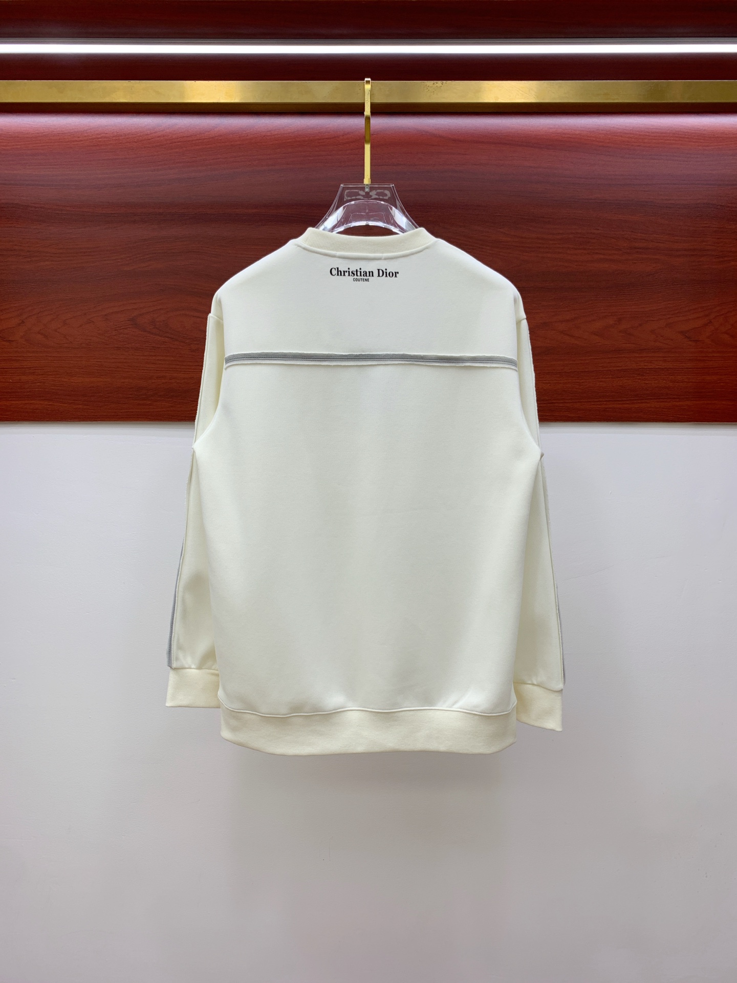 P迪奥25SS【新品】最新最顶级版本精美工艺圆领卫衣，最顶级的品质专柜原单套头衫，顶级制作工艺进口面料，