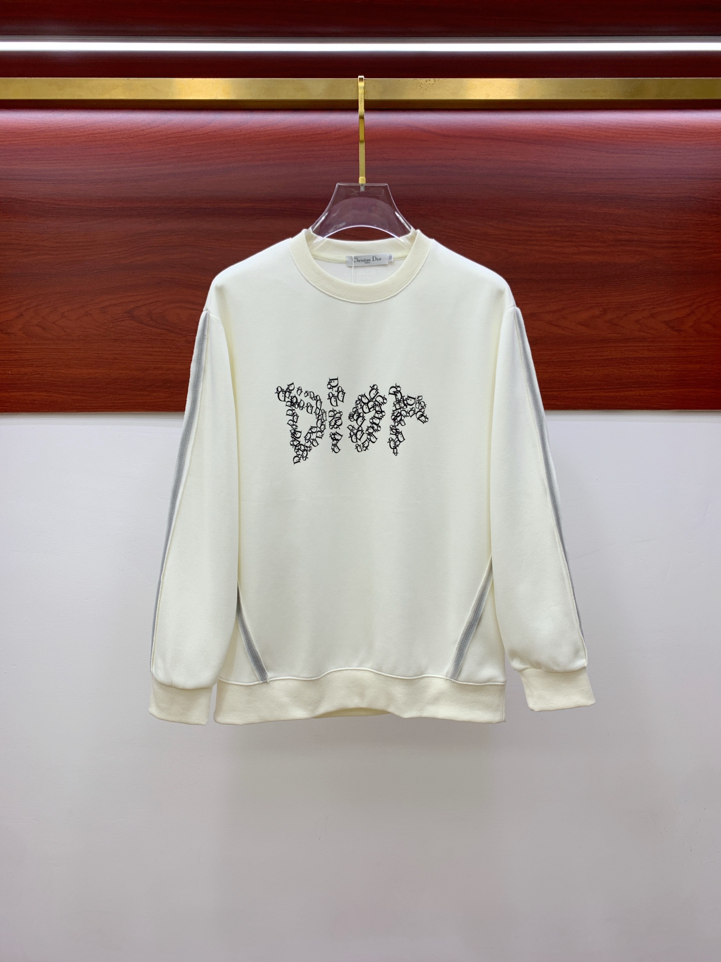 P迪奥25SS【新品】最新最顶级版本精美工艺圆领卫衣，最顶级的品质专柜原单套头衫，顶级制作工艺进口面料，