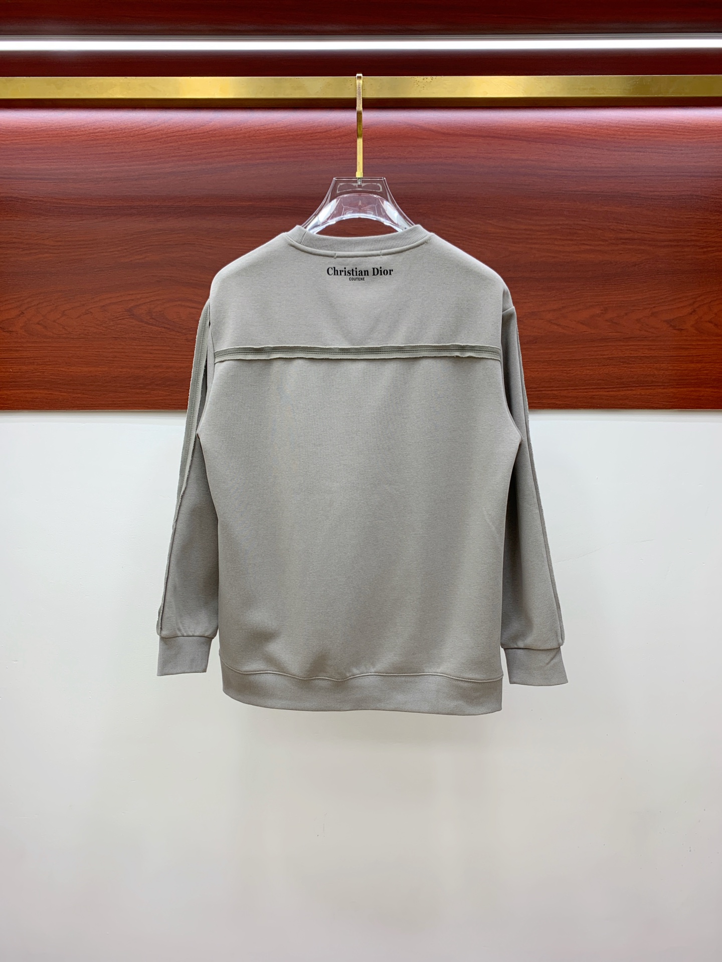 P迪奥25SS【新品】最新最顶级版本精美工艺圆领卫衣，最顶级的品质专柜原单套头衫，顶级制作工艺进口面料，