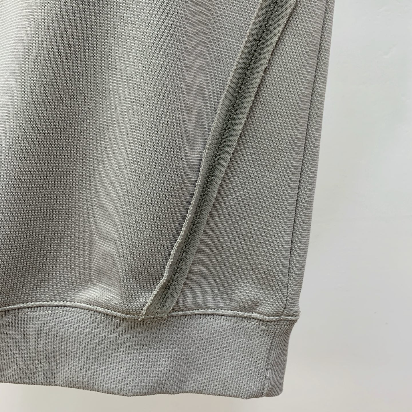 P迪奥25SS【新品】最新最顶级版本精美工艺圆领卫衣，最顶级的品质专柜原单套头衫，顶级制作工艺进口面料，