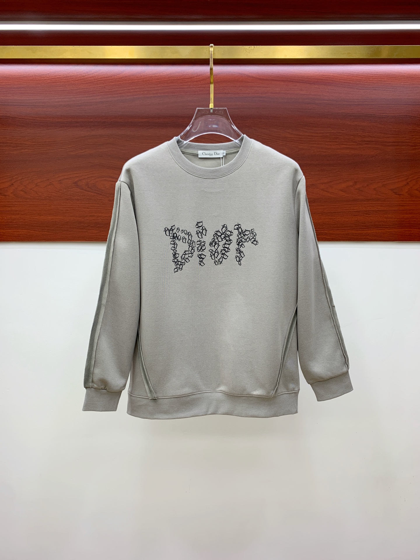 P迪奥25SS【新品】最新最顶级版本精美工艺圆领卫衣，最顶级的品质专柜原单套头衫，顶级制作工艺进口面料，