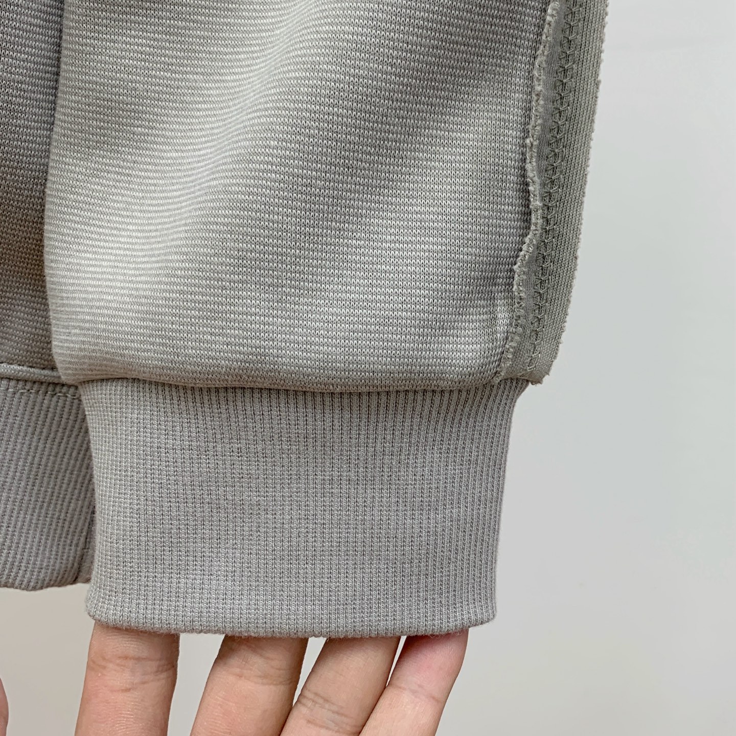 P迪奥25SS【新品】最新最顶级版本精美工艺圆领卫衣，最顶级的品质专柜原单套头衫，顶级制作工艺进口面料，