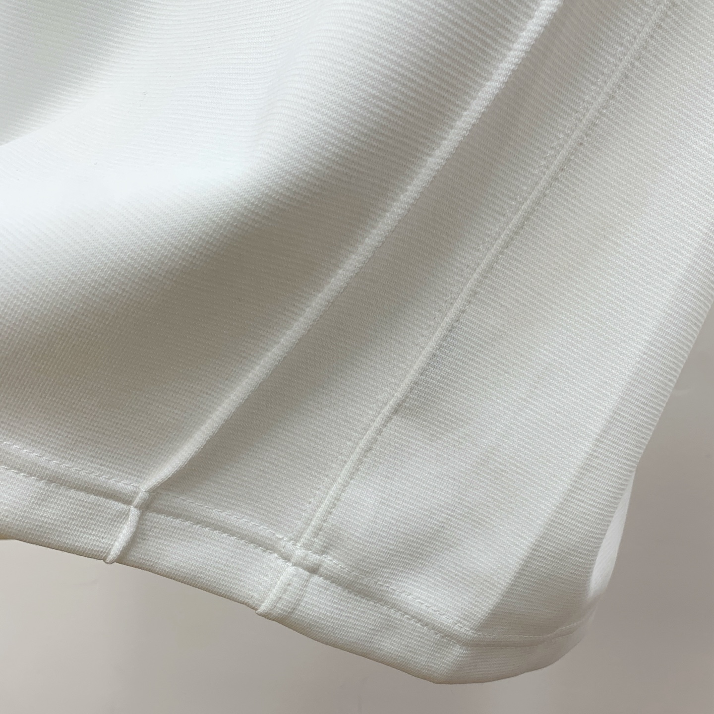 P西太后25SS【新品】最新最顶级版本精美工艺圆领卫衣，最顶级的品质专柜原单套头衫，顶级制作工艺进口面料
