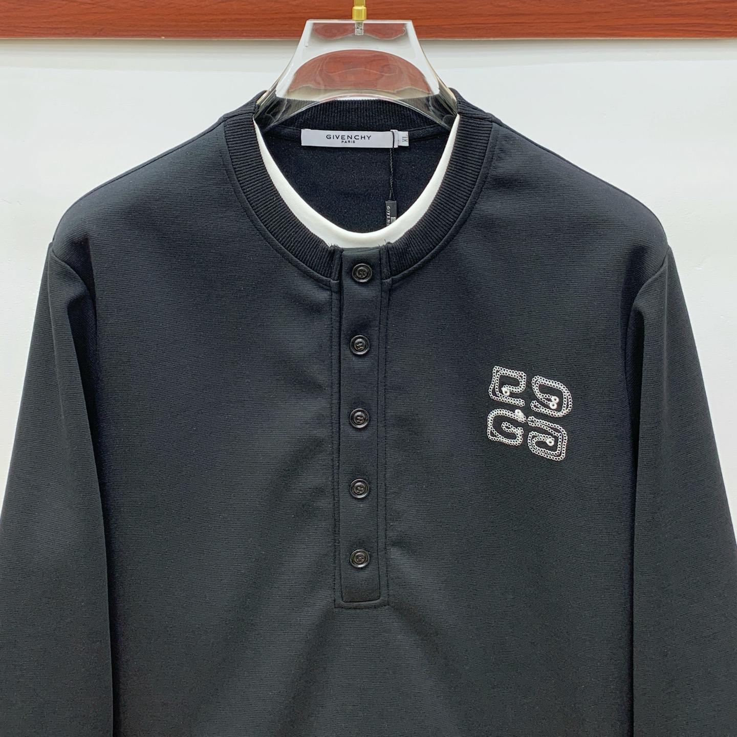 P纪梵希25SS【新品】最新最顶级版本精美工艺圆领卫衣，最顶级的品质专柜原单套头衫，顶级制作工艺进口面料