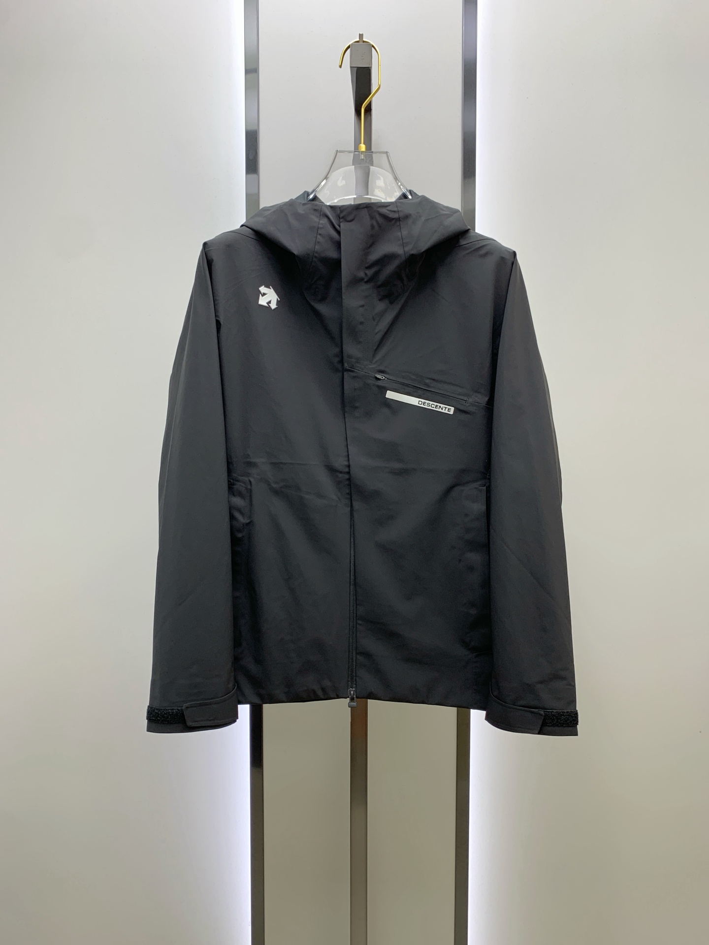 P迪桑特25ss早秋【新品】风衣夹克外套爆款 秋冬专柜新款休闲时尚夹克外套！超前卫设计风格 细腻舒适 穿