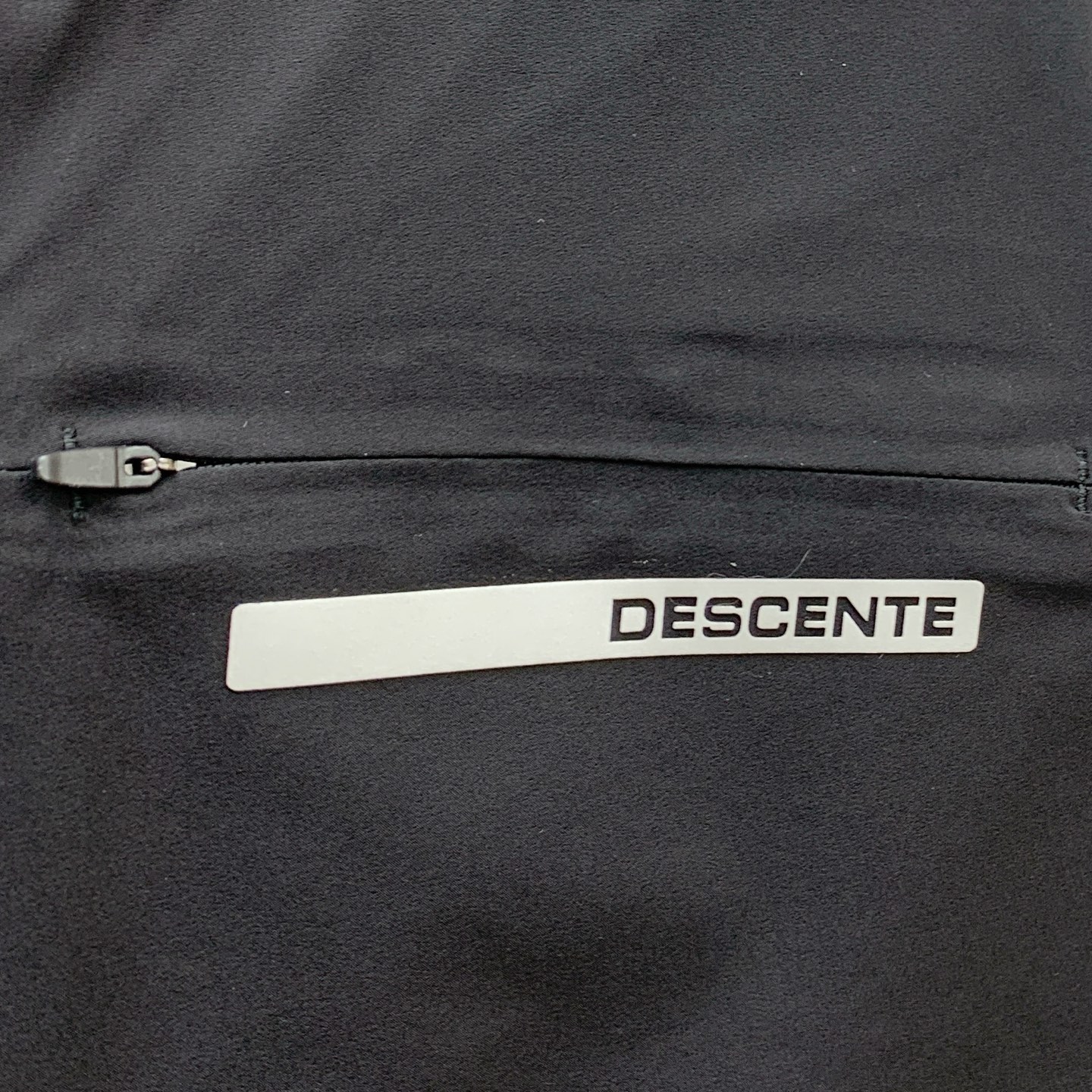 P迪桑特25ss早秋【新品】风衣夹克外套爆款 秋冬专柜新款休闲时尚夹克外套！超前卫设计风格 细腻舒适 穿