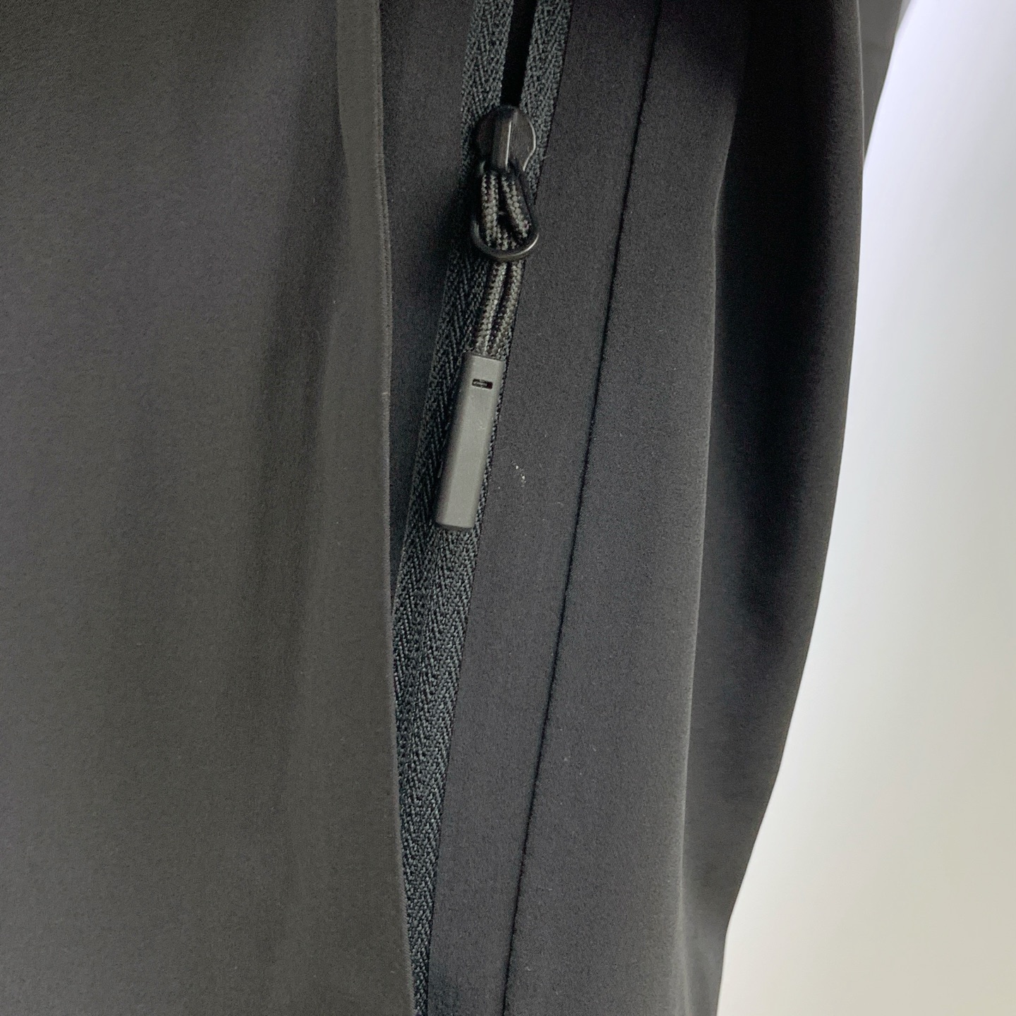 P迪桑特25ss早秋【新品】风衣夹克外套爆款 秋冬专柜新款休闲时尚夹克外套！超前卫设计风格 细腻舒适 穿