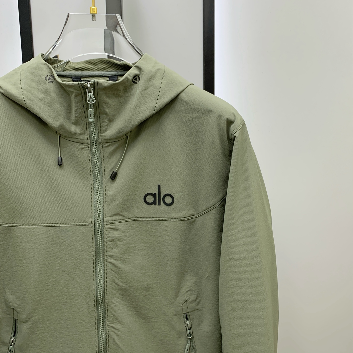 Palo 25ss早秋【新品】风衣夹克外套爆款 秋冬专柜新款休闲时尚夹克外套！超前卫设计风格 细腻舒适 