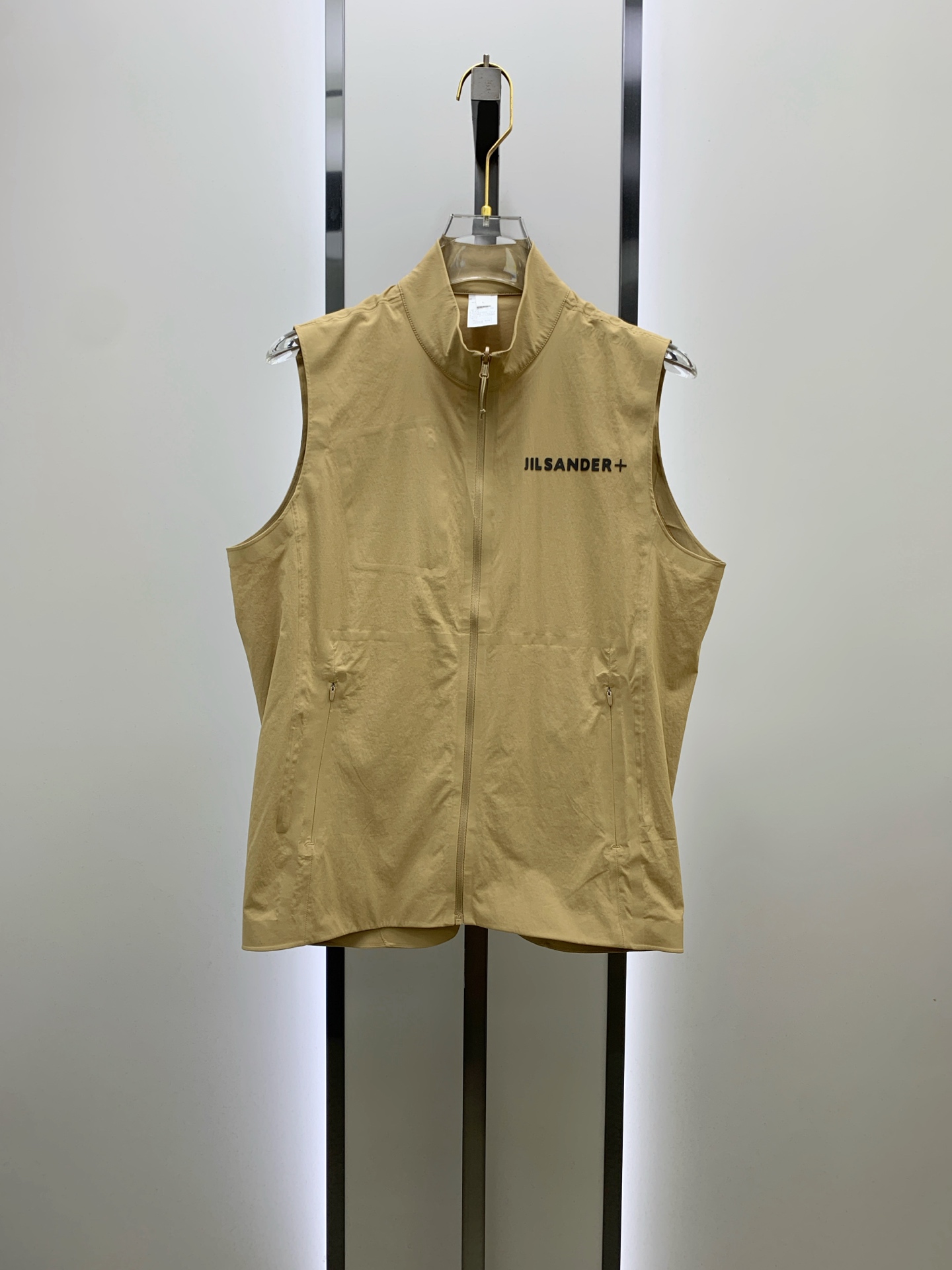 P始祖鸟25ss早秋【新品】双面马甲爆款 秋冬专柜新款休闲时尚夹克外套！超前卫设计风格 细腻舒适 穿着非