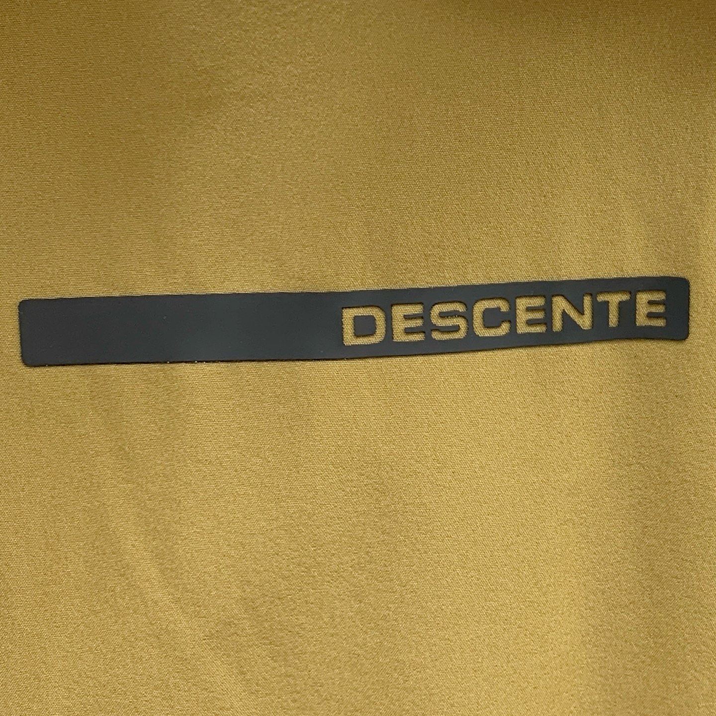 P迪桑特25ss早秋【新品】风衣夹克马甲爆款 秋冬专柜新款休闲时尚夹克外套！超前卫设计风格 细腻舒适 穿