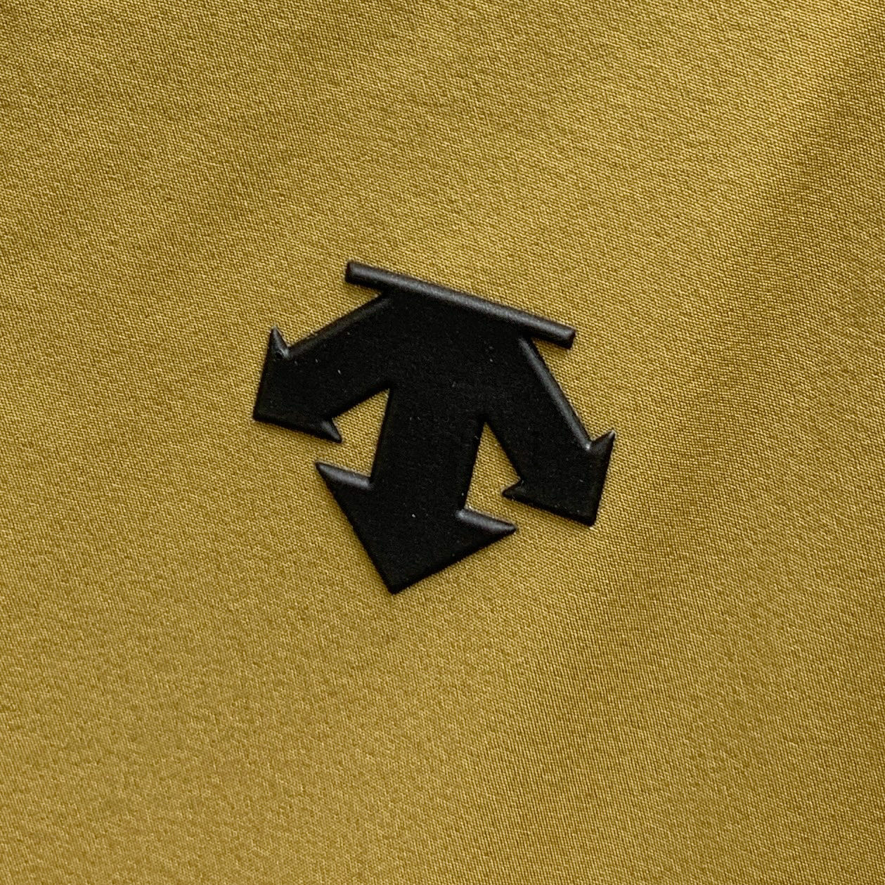 P迪桑特25ss早秋【新品】风衣夹克马甲爆款 秋冬专柜新款休闲时尚夹克外套！超前卫设计风格 细腻舒适 穿