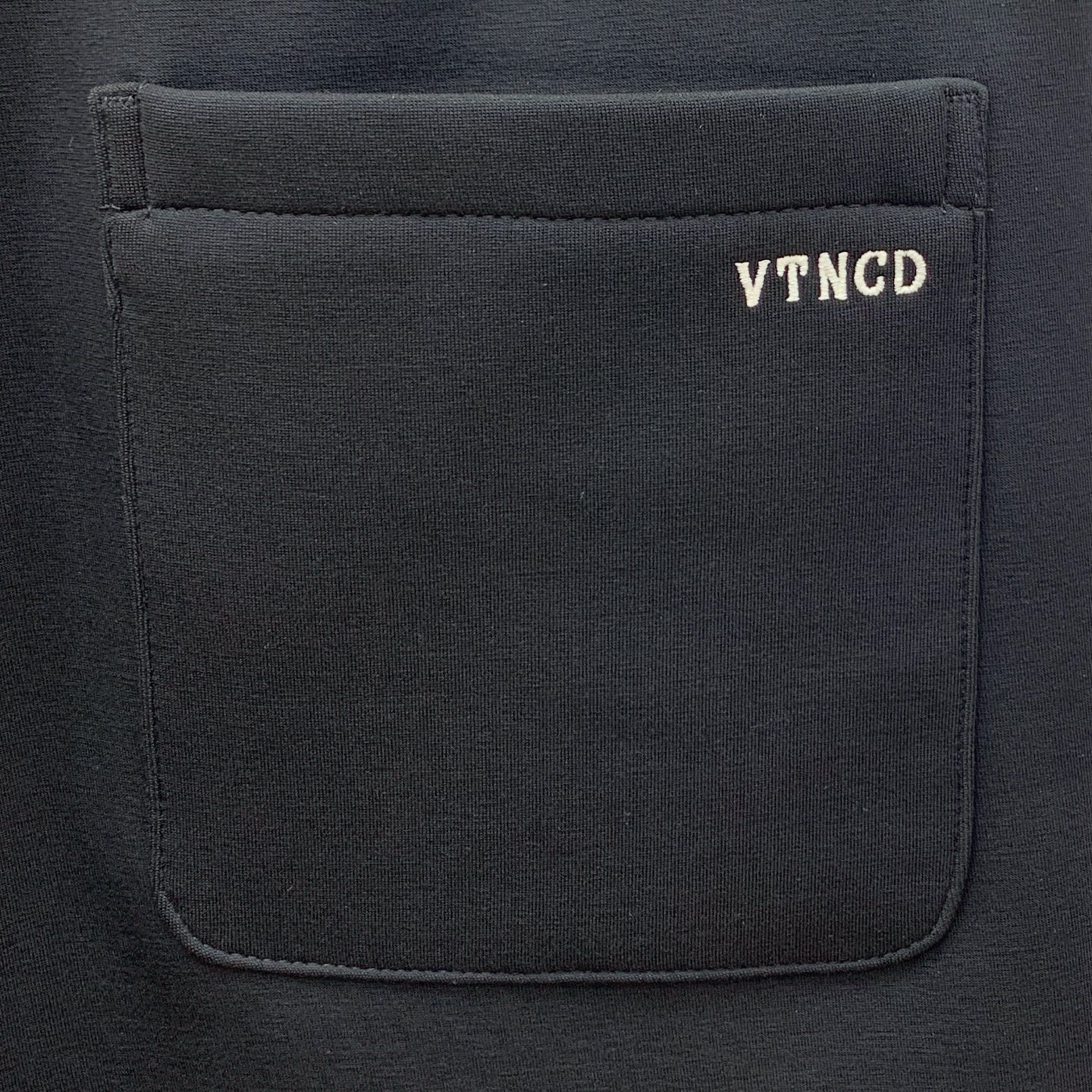 华伦天奴 💥独家专供新款休闲裤 高端版本！专柜定制面料 舒适度高，细节无可挑剔，品牌元素设计理念，体现高