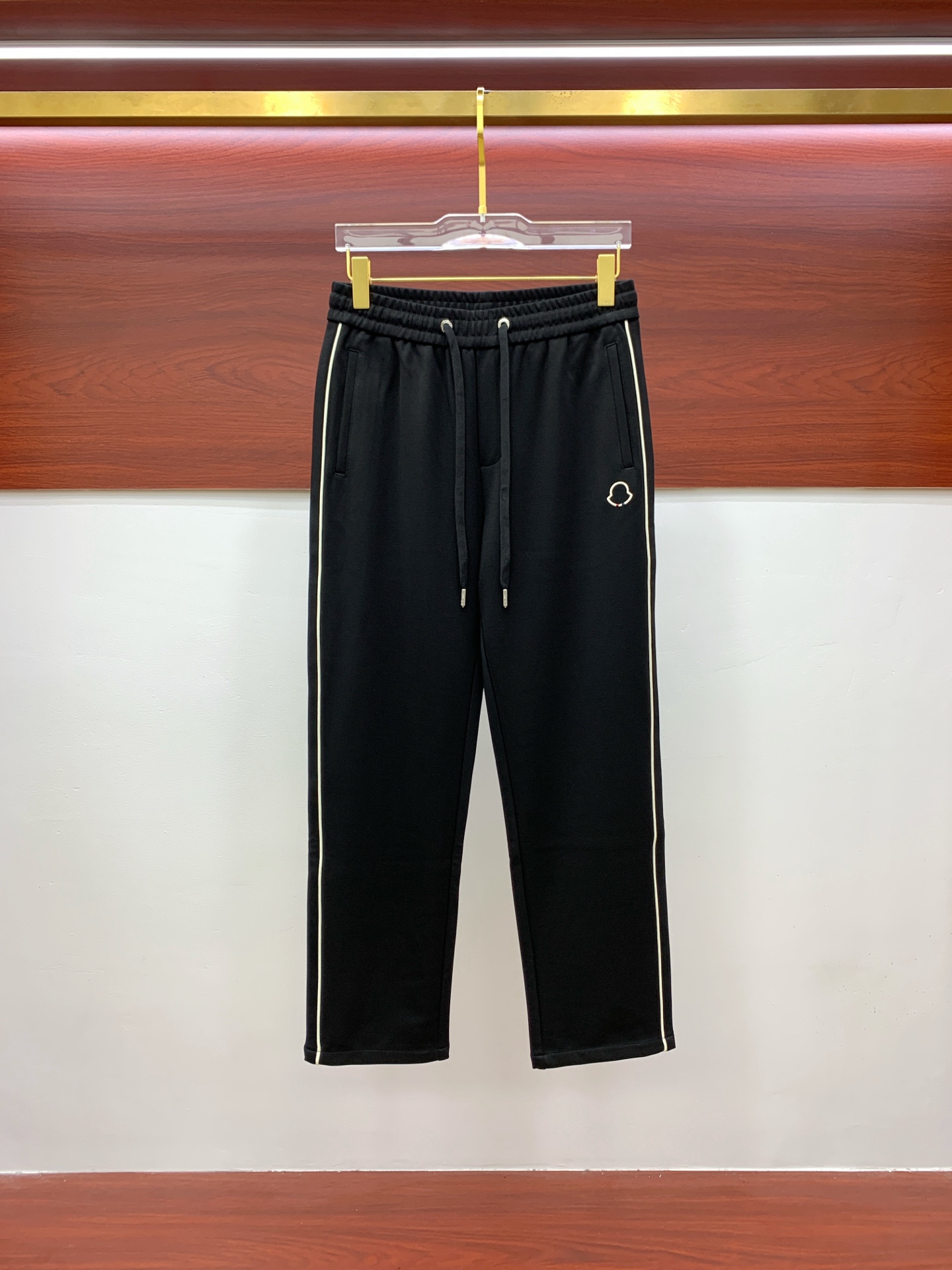 蒙口 💥独家专供新款休闲裤 高端版本！专柜定制面料 舒适度高，细节无可挑剔，品牌元素设计理念，体现高品质