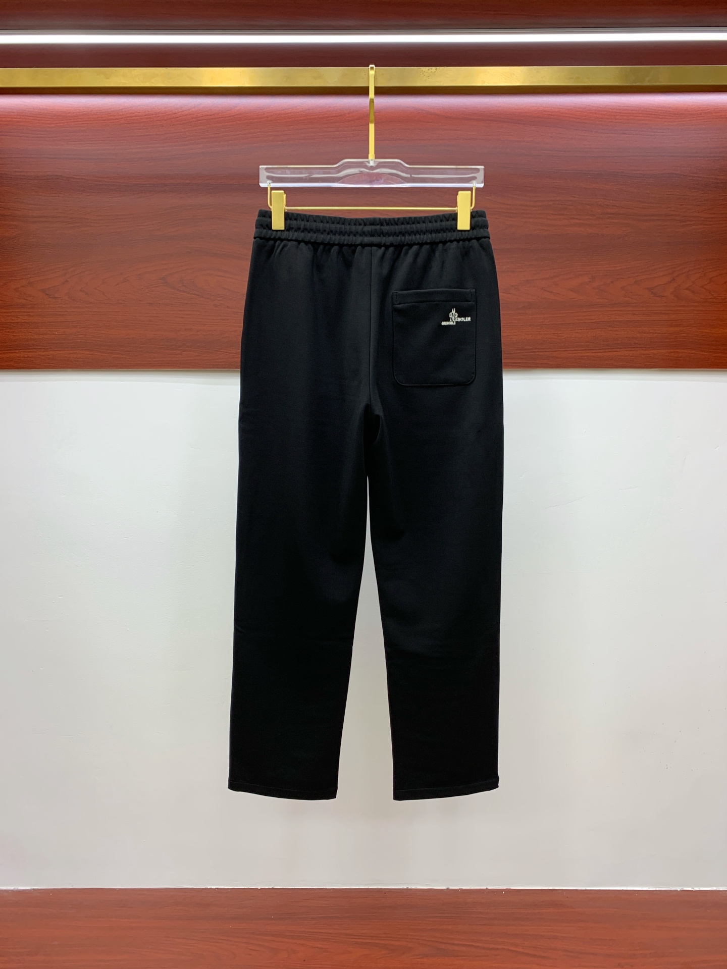 蒙口 💥独家专供新款休闲裤 高端版本！专柜定制面料 舒适度高，细节无可挑剔，品牌元素设计理念，体现高品质