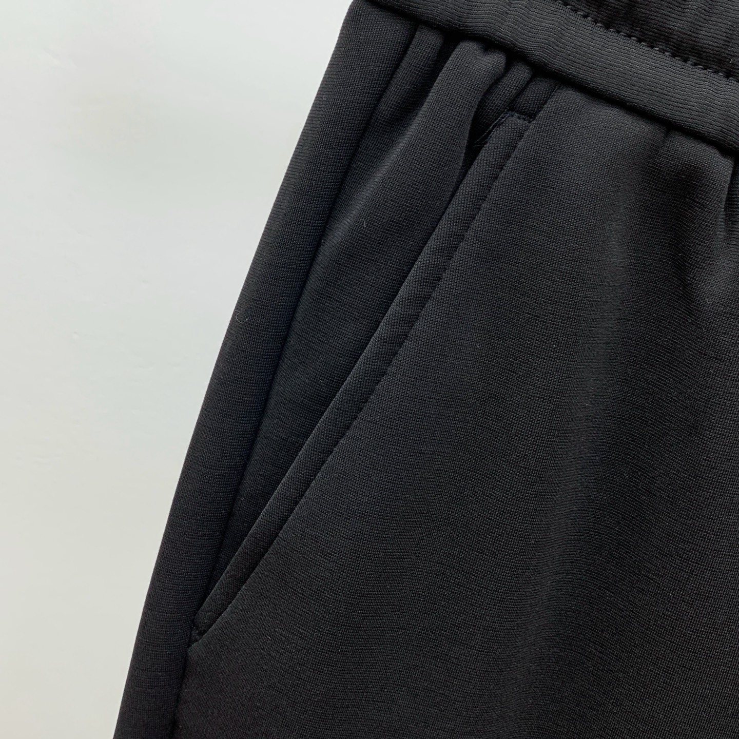 迪奥💥独家专供新款休闲裤 高端版本！专柜定制面料 舒适度高，细节无可挑剔，品牌元素设计理念，体现高品质。