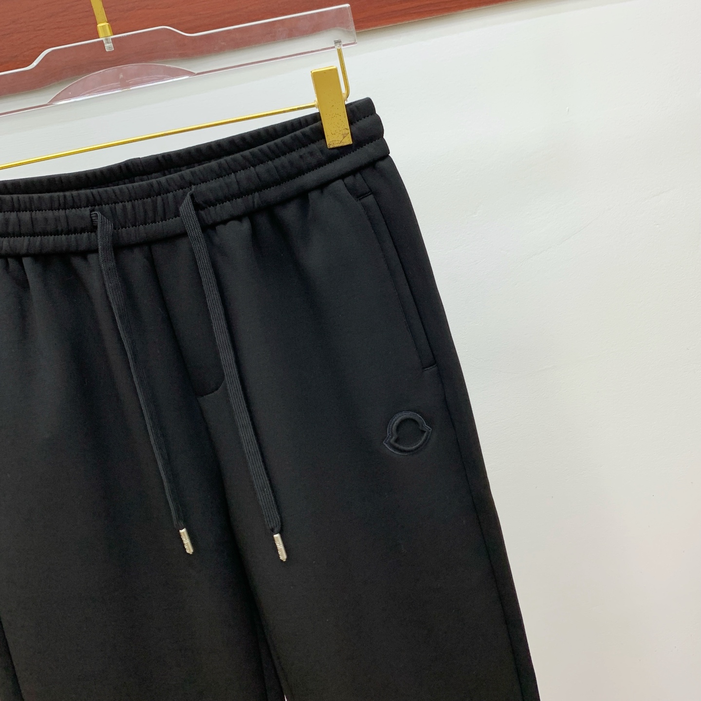 蒙口 💥独家专供新款休闲裤 高端版本！专柜定制面料 舒适度高，细节无可挑剔，品牌元素设计理念，体现高品质