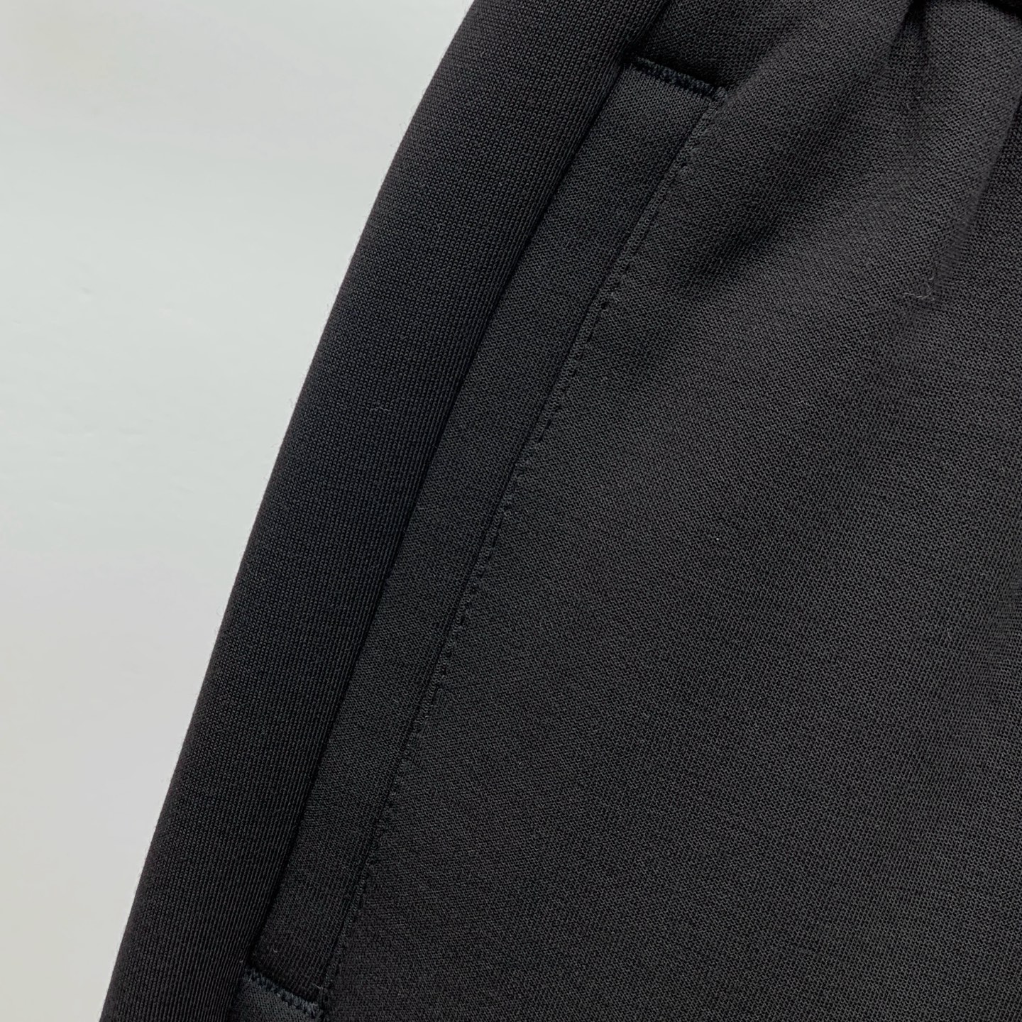 蒙口 💥独家专供新款休闲裤 高端版本！专柜定制面料 舒适度高，细节无可挑剔，品牌元素设计理念，体现高品质