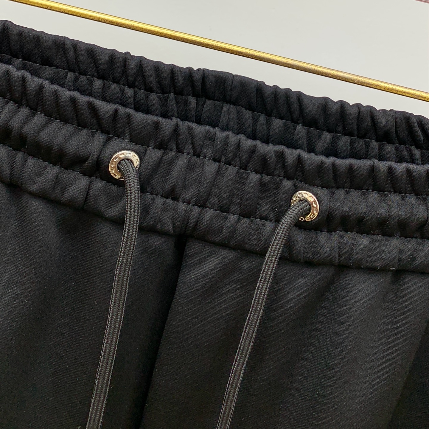 迪奥💥独家专供新款休闲裤 高端版本！专柜定制面料 舒适度高，细节无可挑剔，品牌元素设计理念，体现高品质。