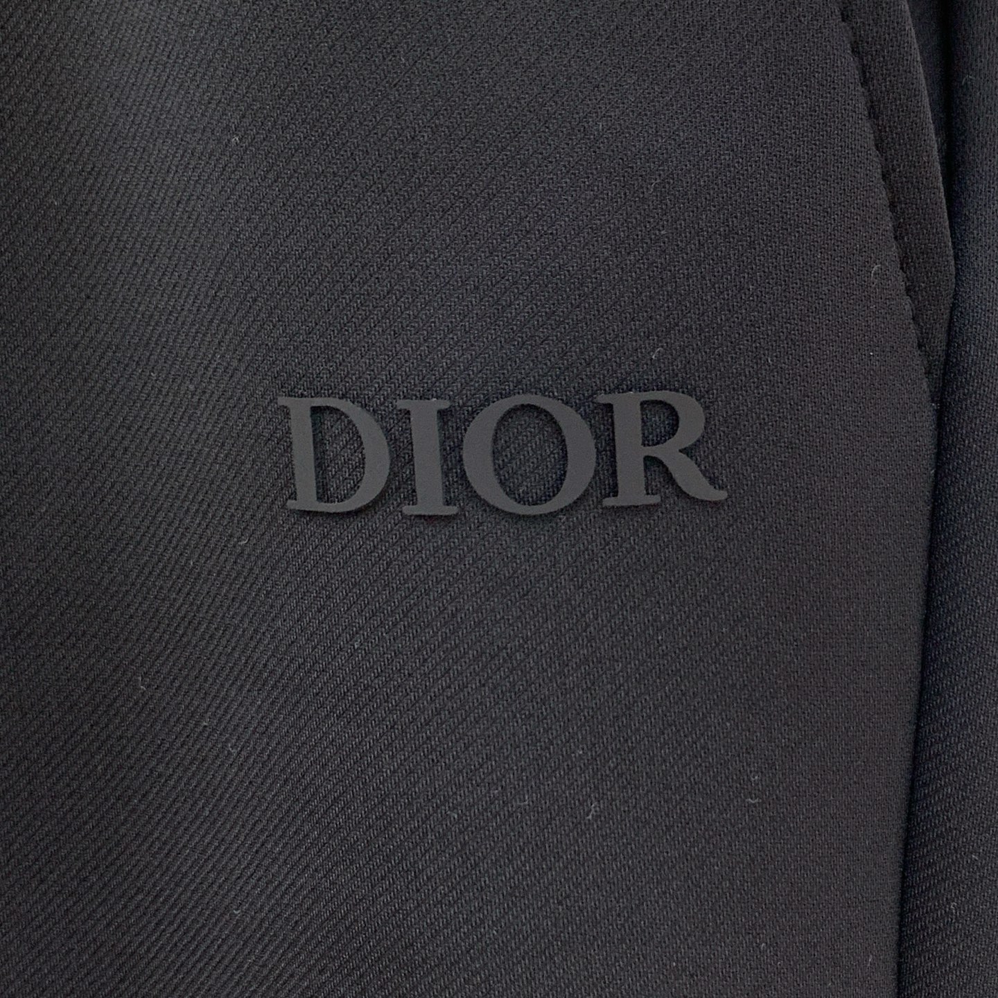 迪奥💥独家专供新款休闲裤 高端版本！专柜定制面料 舒适度高，细节无可挑剔，品牌元素设计理念，体现高品质。