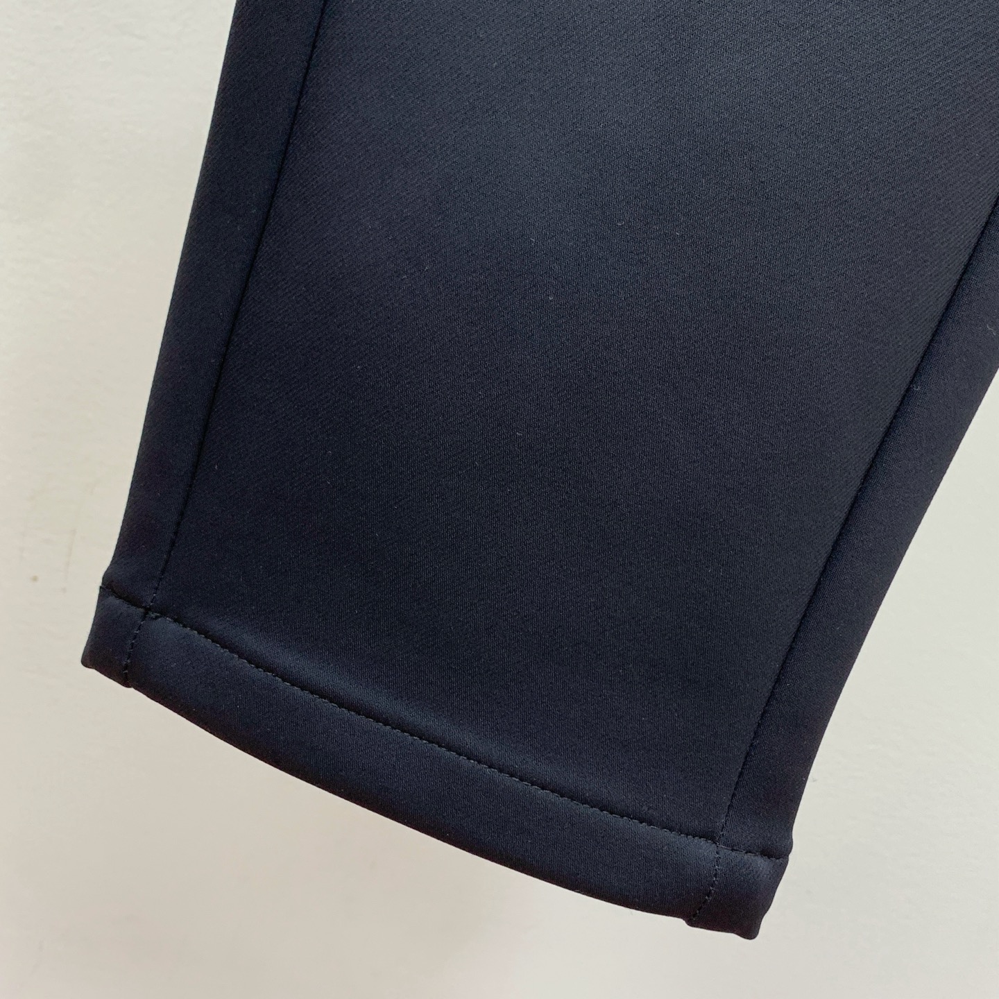 迪奥 💥独家专供新款休闲裤 高端版本！专柜定制面料 舒适度高，细节无可挑剔，品牌元素设计理念，体现高品质