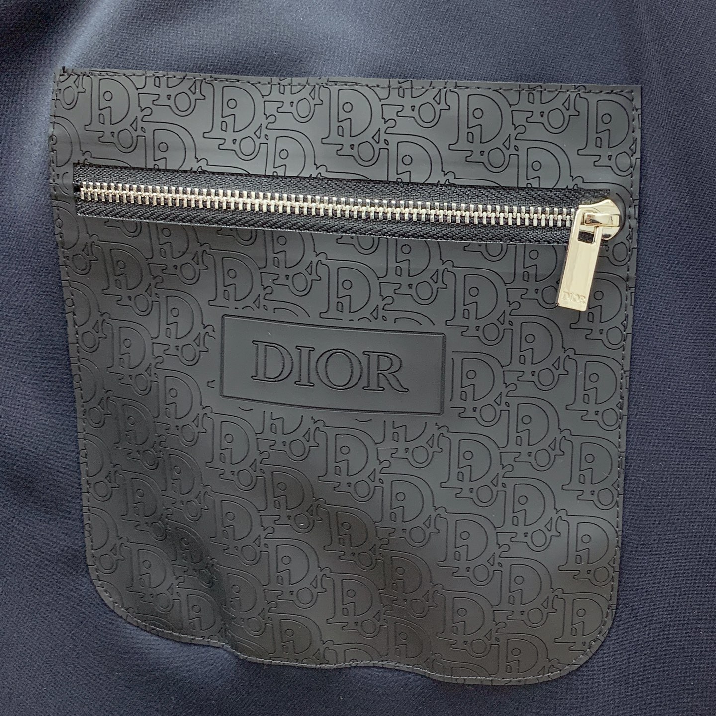 迪奥 💥独家专供新款休闲裤 高端版本！专柜定制面料 舒适度高，细节无可挑剔，品牌元素设计理念，体现高品质