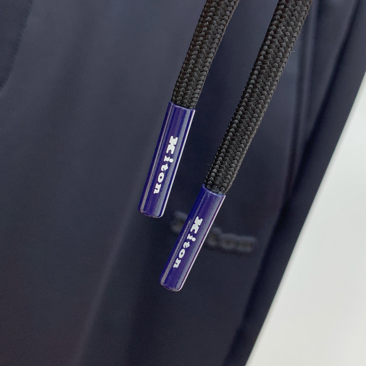 kiton💥独家专供新款休闲裤 高端版本！专柜定制面料 舒适度高，细节无可挑剔，品牌元素设计理念，体现高