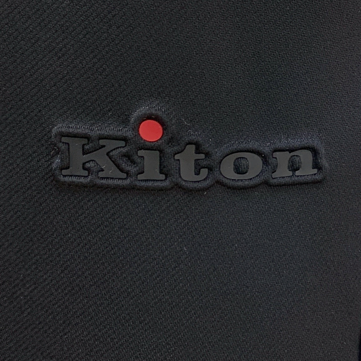 kiton 💥独家专供新款休闲裤 高端版本！专柜定制面料 舒适度高，细节无可挑剔，品牌元素设计理念，体现