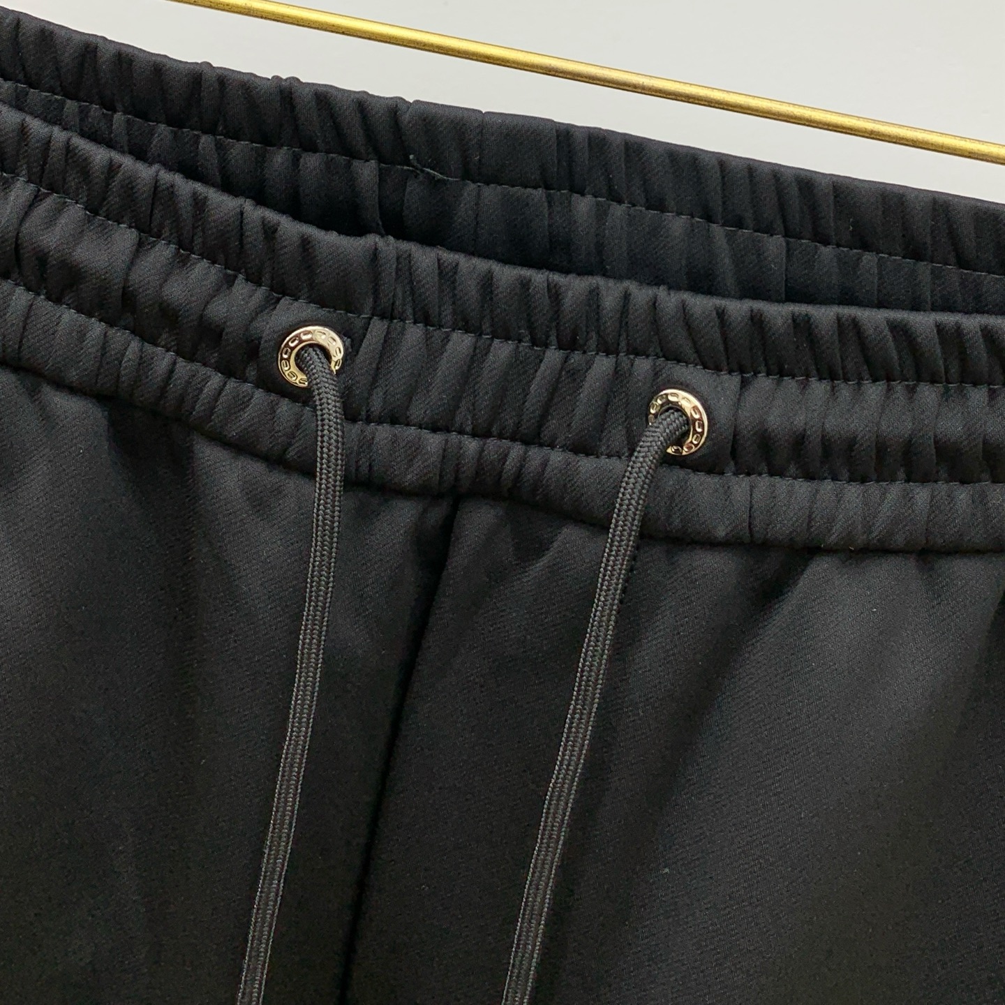 kiton 💥独家专供新款休闲裤 高端版本！专柜定制面料 舒适度高，细节无可挑剔，品牌元素设计理念，体现