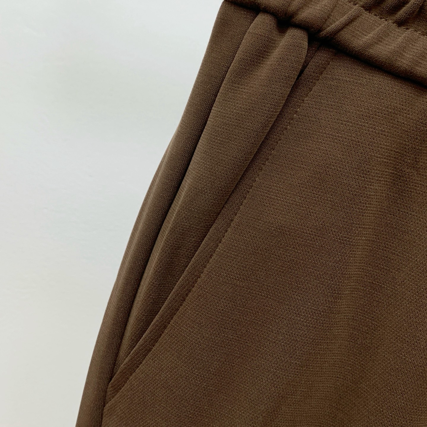 罗意威💥独家专供新款休闲裤 高端版本！专柜定制面料 舒适度高，细节无可挑剔，品牌元素设计理念，体现高品质