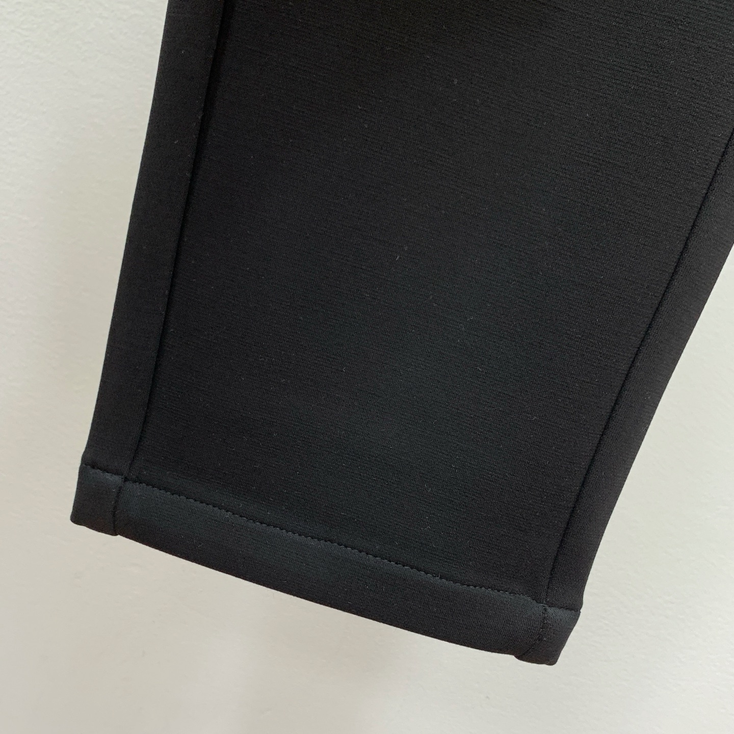 罗意威💥独家专供新款休闲裤 高端版本！专柜定制面料 舒适度高，细节无可挑剔，品牌元素设计理念，体现高品质