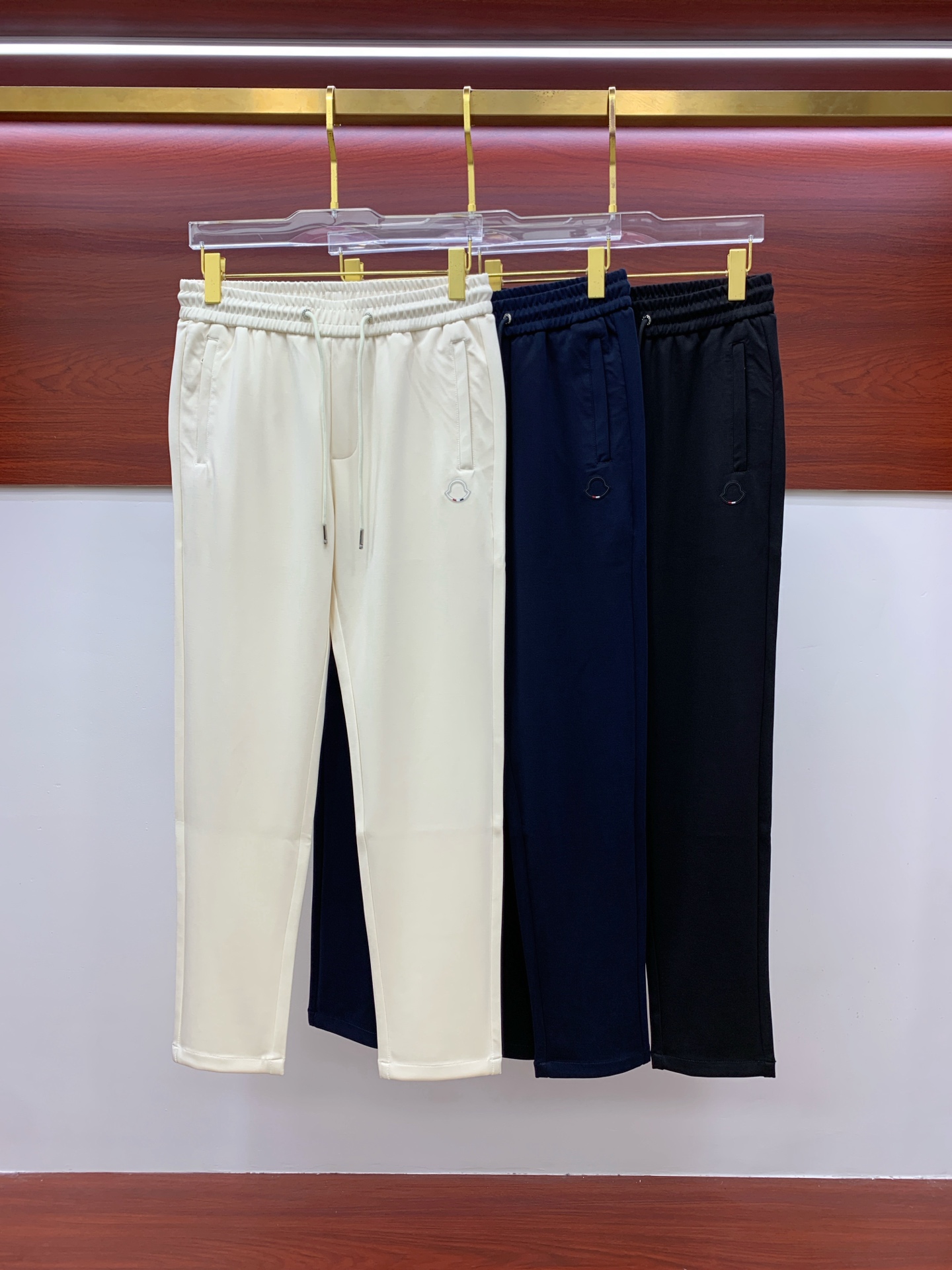 蒙口 💥独家专供新款休闲裤 高端版本！专柜定制面料 舒适度高，细节无可挑剔，品牌元素设计理念，体现高品质