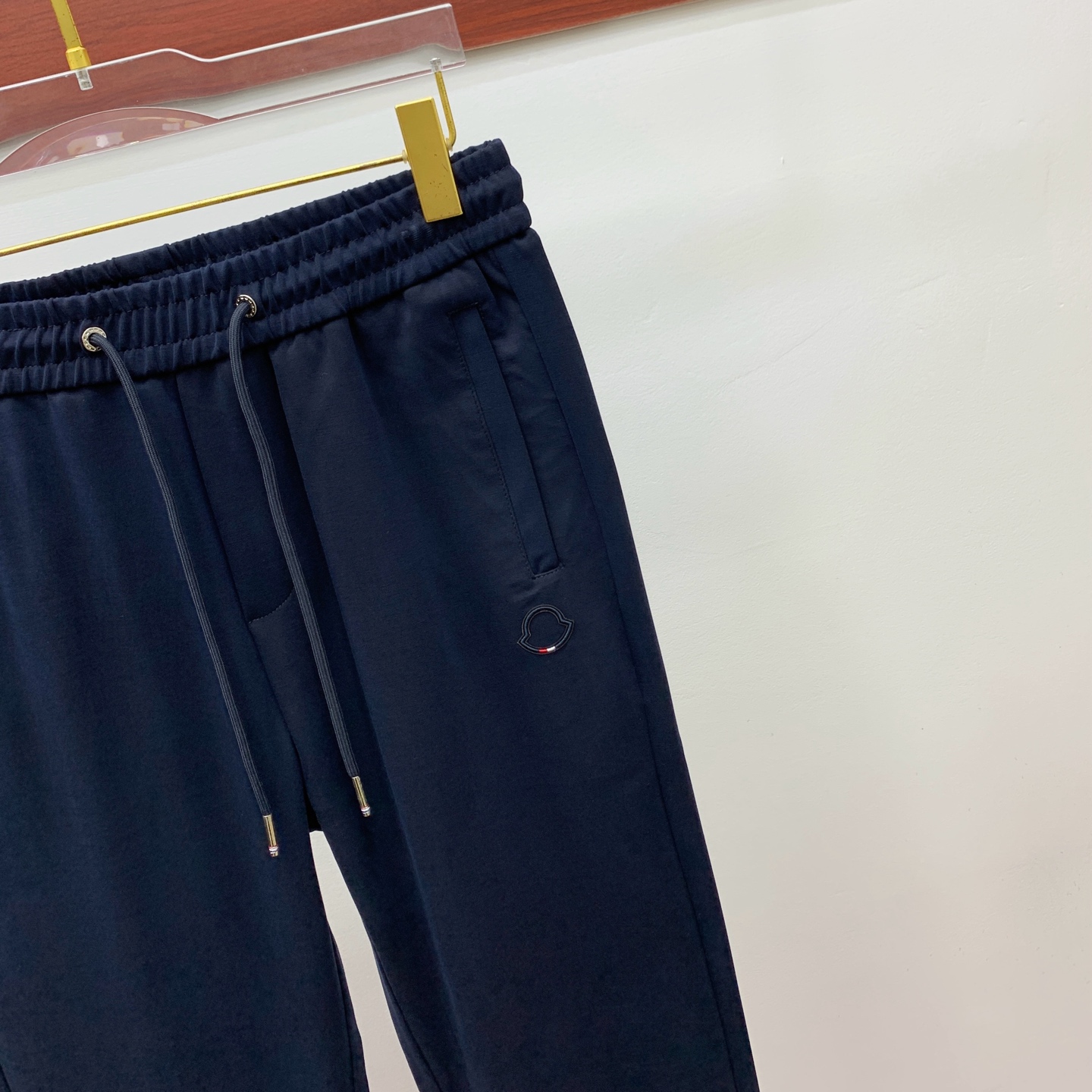 蒙口 💥独家专供新款休闲裤 高端版本！专柜定制面料 舒适度高，细节无可挑剔，品牌元素设计理念，体现高品质