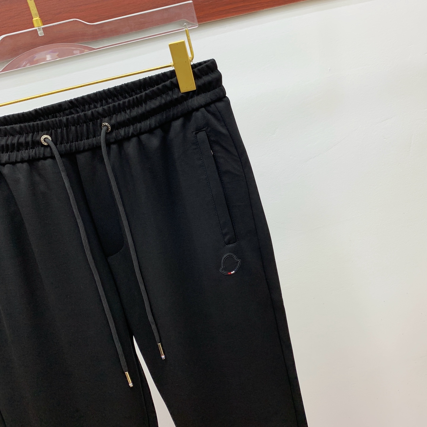 蒙口 💥独家专供新款休闲裤 高端版本！专柜定制面料 舒适度高，细节无可挑剔，品牌元素设计理念，体现高品质