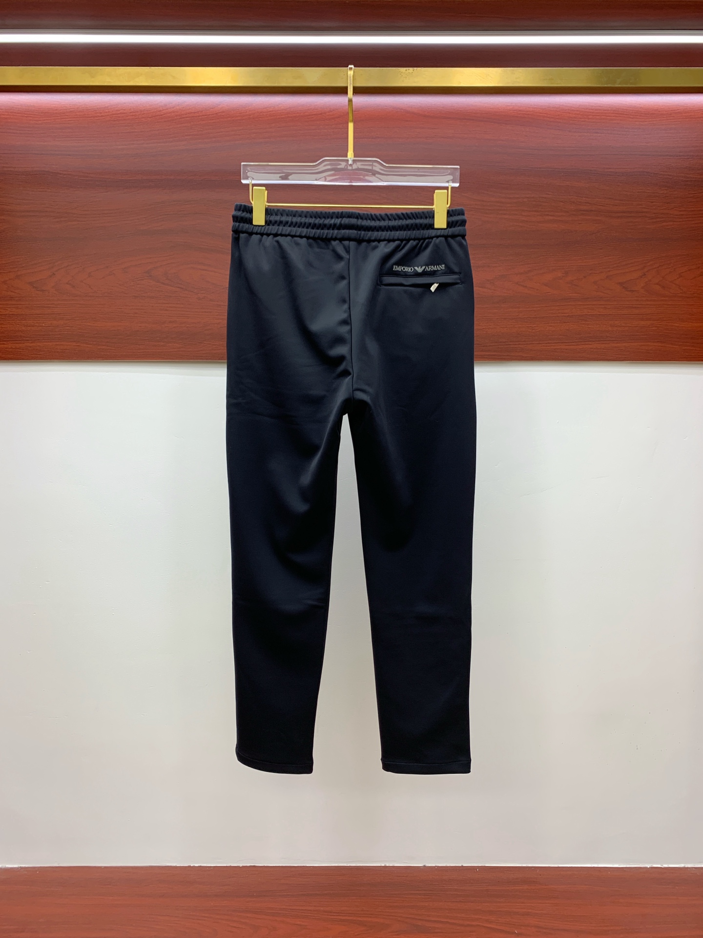 阿玛尼 💥独家专供新款休闲裤 高端版本！专柜定制面料 舒适度高，细节无可挑剔，品牌元素设计理念，体现高品