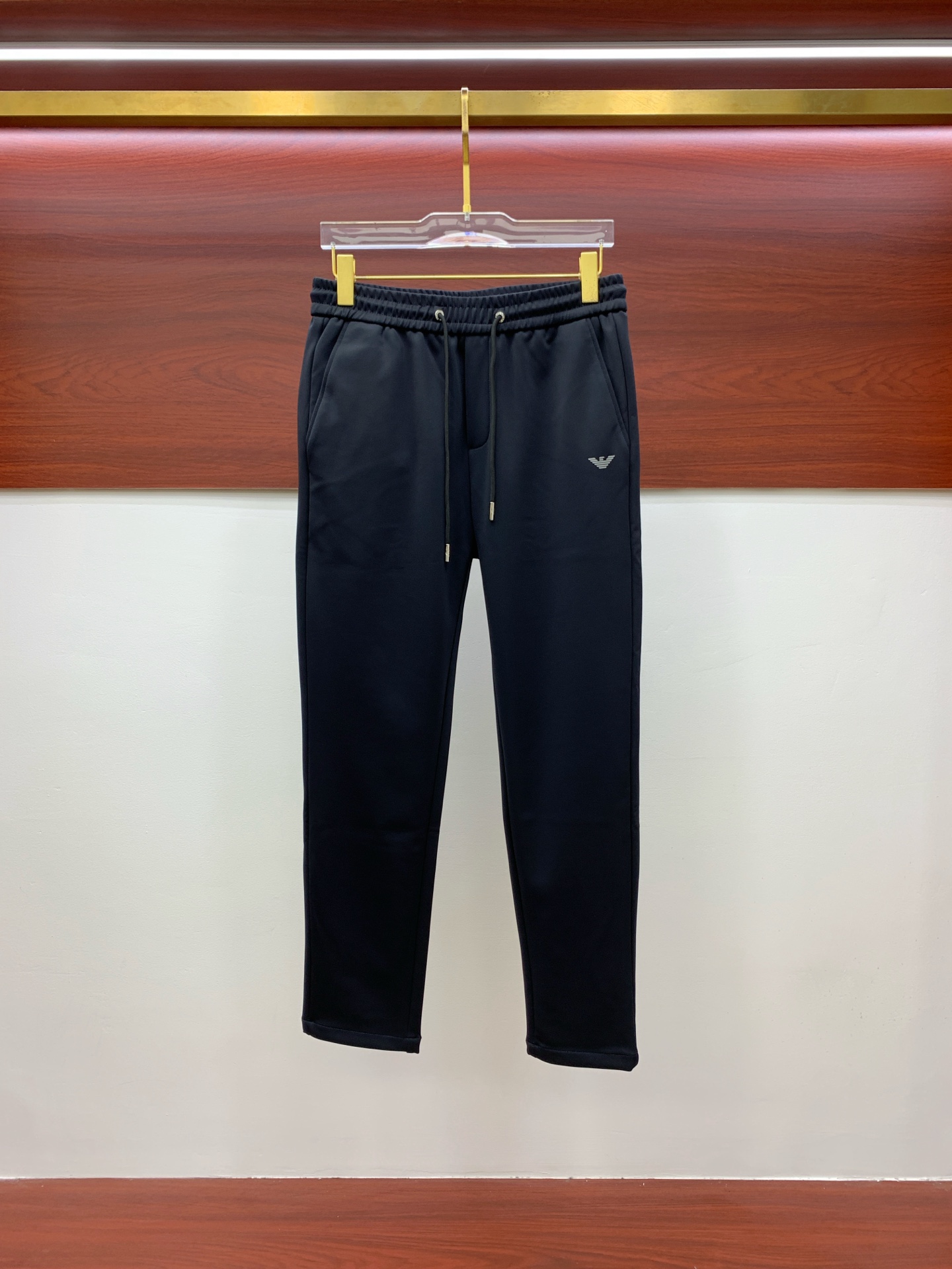 阿玛尼 💥独家专供新款休闲裤 高端版本！专柜定制面料 舒适度高，细节无可挑剔，品牌元素设计理念，体现高品