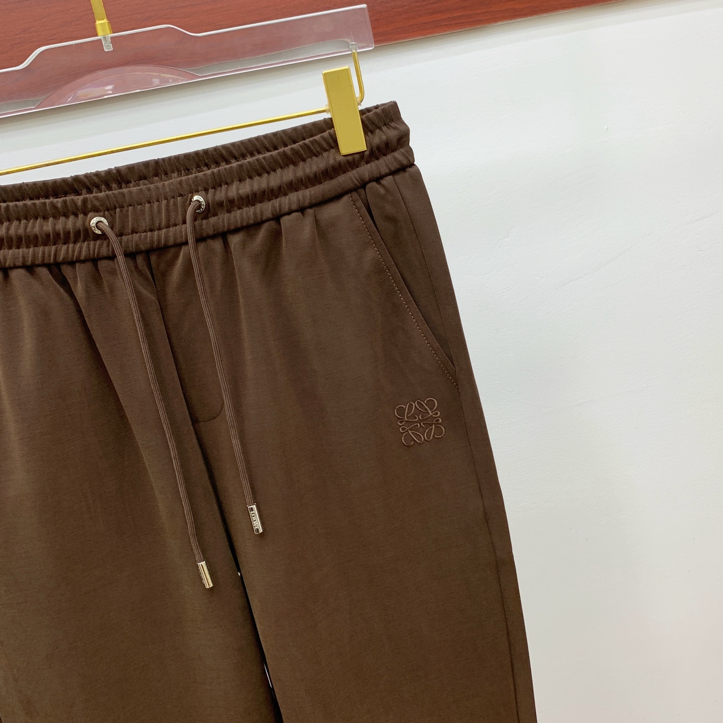 罗意威 💥独家专供新款休闲裤 高端版本！专柜定制面料 舒适度高，细节无可挑剔，品牌元素设计理念，体现高品