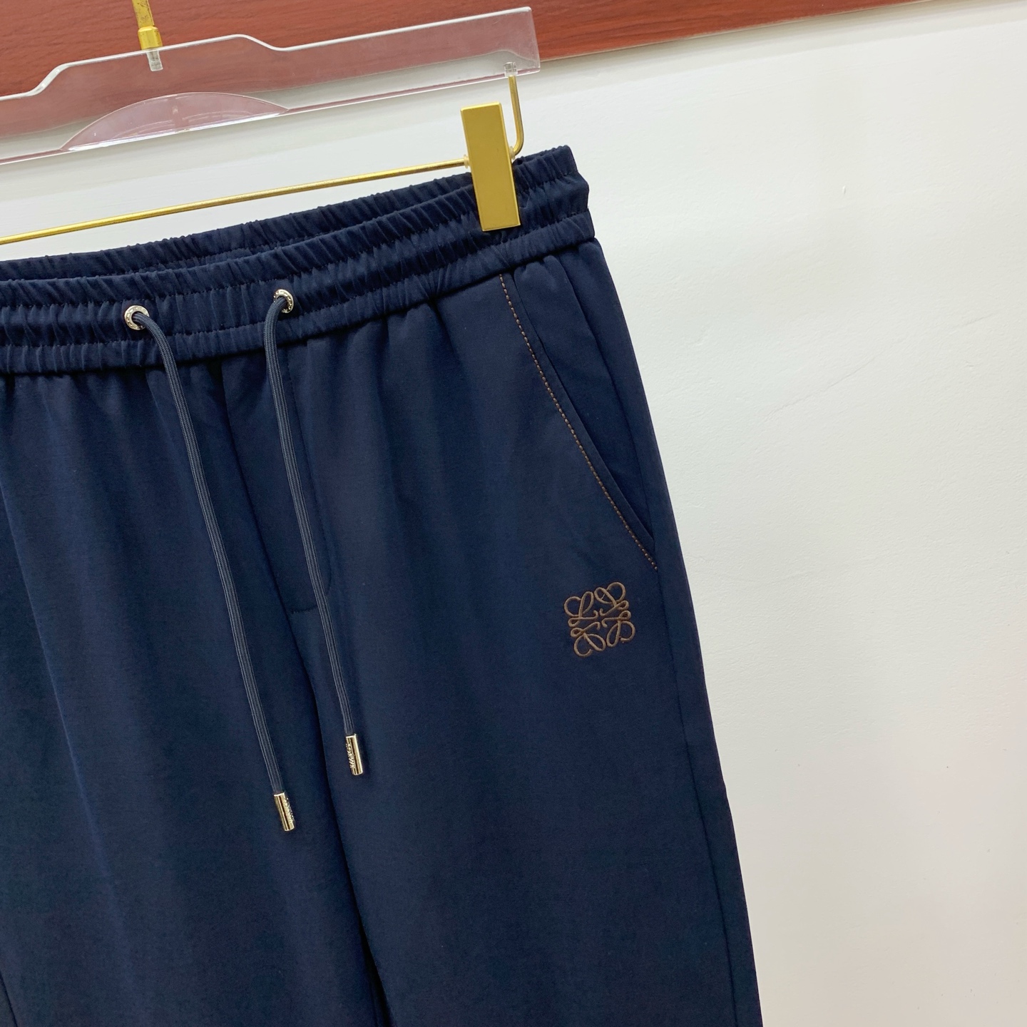 罗意威 💥独家专供新款休闲裤 高端版本！专柜定制面料 舒适度高，细节无可挑剔，品牌元素设计理念，体现高品