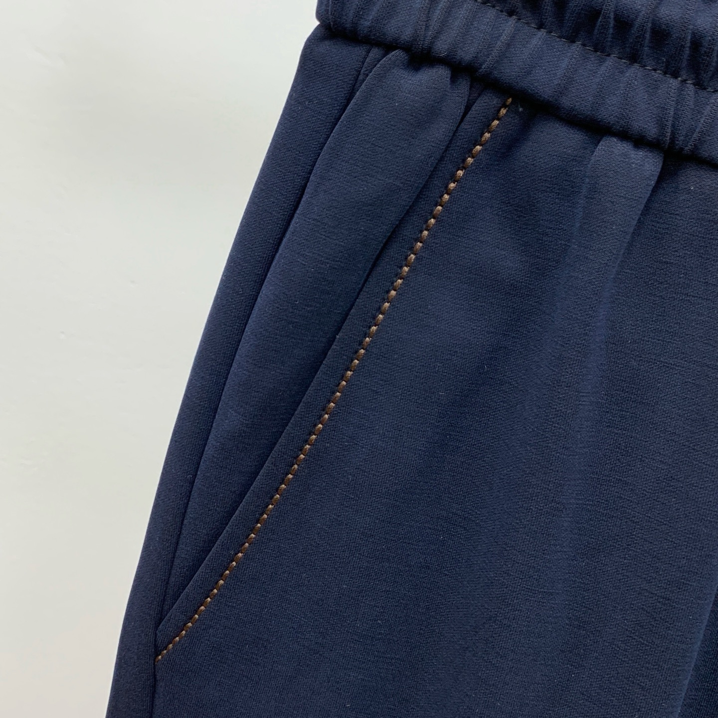 罗意威 💥独家专供新款休闲裤 高端版本！专柜定制面料 舒适度高，细节无可挑剔，品牌元素设计理念，体现高品