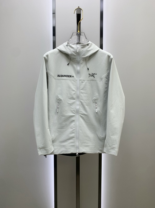 Arc'teryx x Jil Sander+ Windbreaker Jacket - Early Autumn Collection 1 Arc'teryx x Jil Sander+ Windbreaker Jacket - Early Autumn Collection