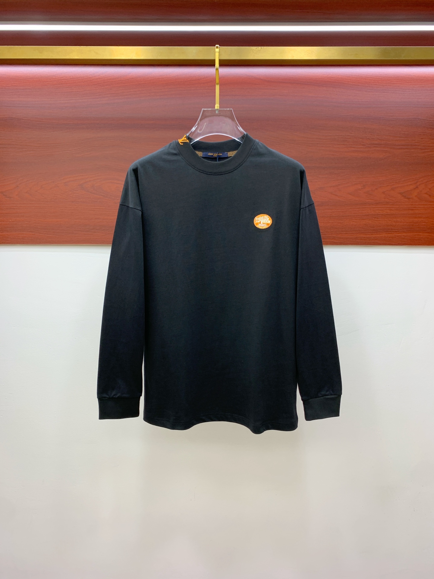 Louis Vuitton Men's Black Long Sleeve T-Shirt, Comfortable and Breathable