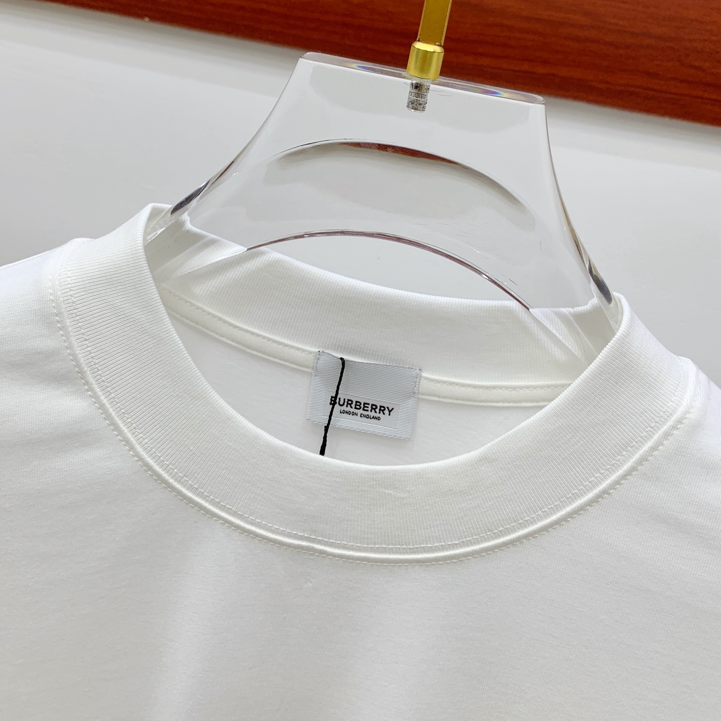Burberry 25SS Crew Neck Sweatshirt Top Quality Embroidery Design Unisex 7 i1758805649266 7211 0 4