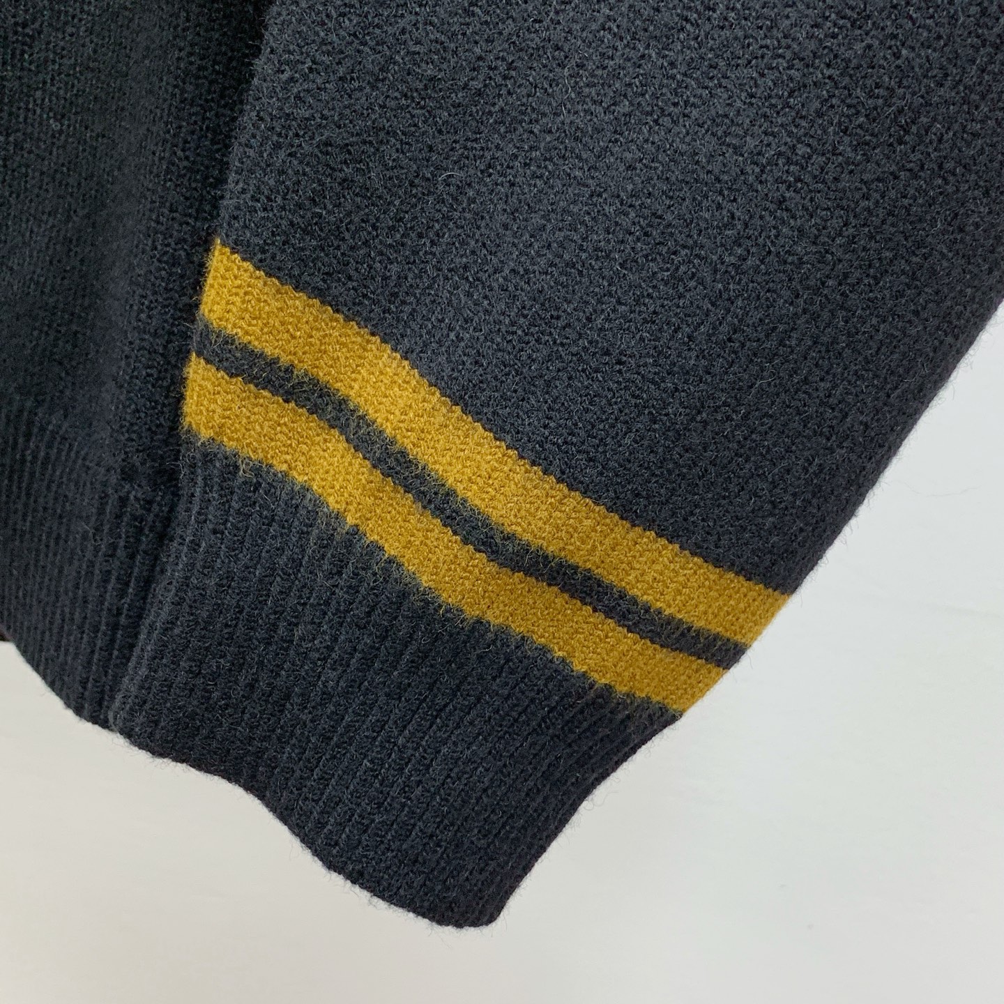 P杰尼亚25ss秋冬【新品】毛衣专供狠货，进口原版科技羊毛精纺！精细针织一体，色彩混织纯手工技艺呈现 档