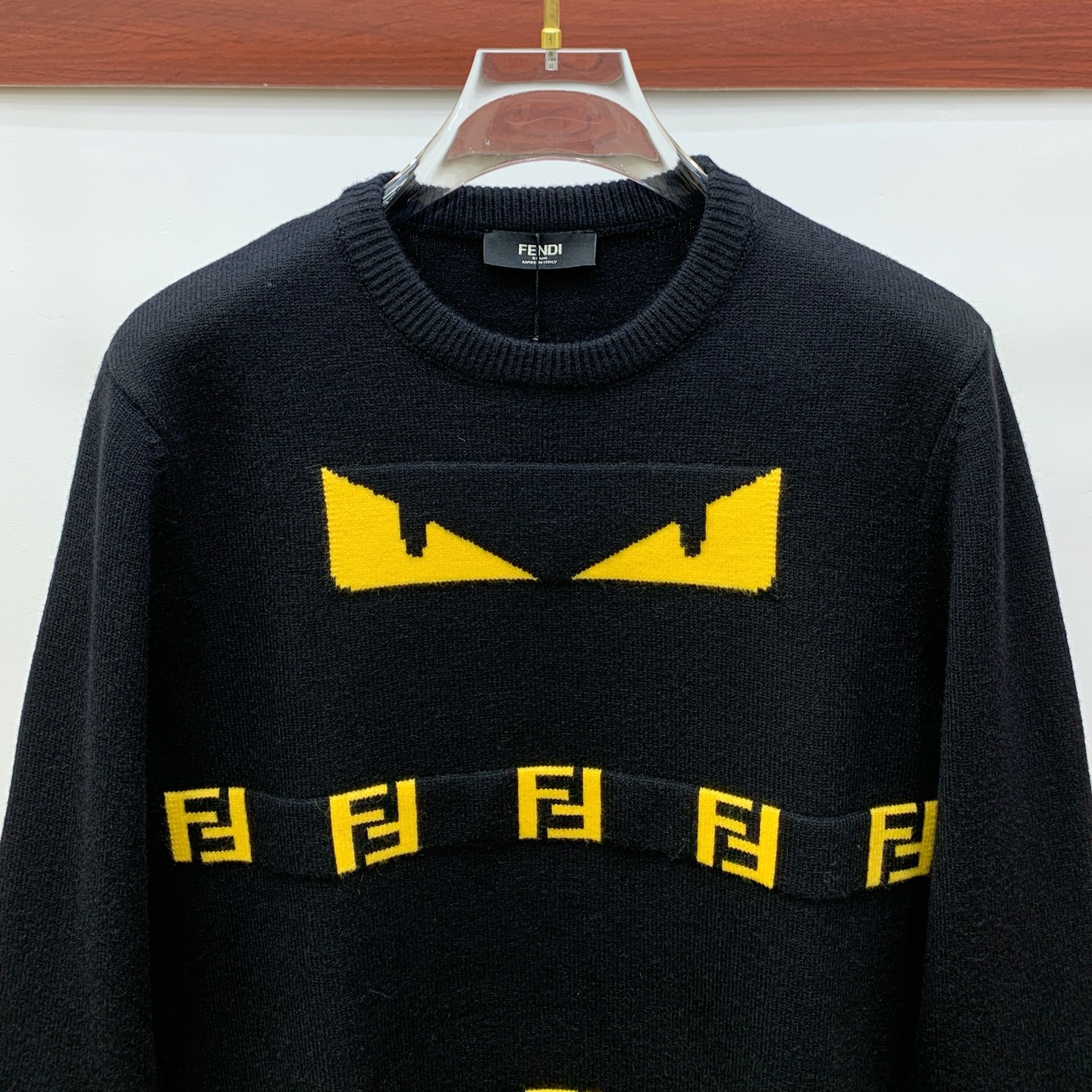 P芬迪25ss秋冬【新品】毛衣专供狠货，进口原版科技羊毛精纺！精细针织一体，色彩混织纯手工技艺呈现 档次