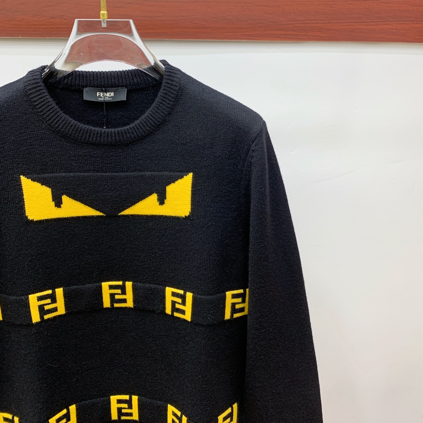 P芬迪25ss秋冬【新品】毛衣专供狠货，进口原版科技羊毛精纺！精细针织一体，色彩混织纯手工技艺呈现 档次