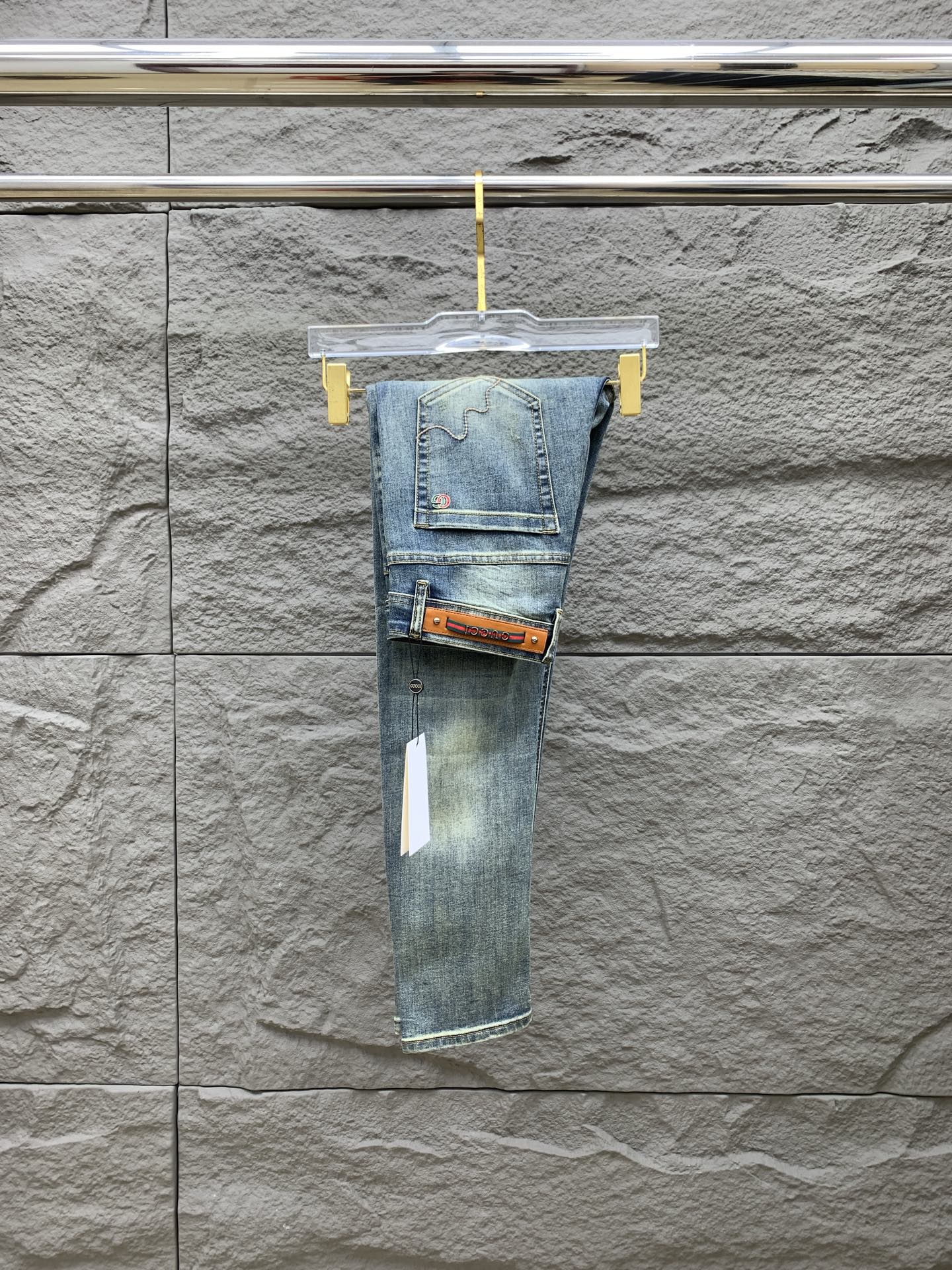 Gucci Men's 25SS Jeans - High-End Denim, Slim Fit, Comfortable & Stylish 2 i1760366611785 8710 0 9