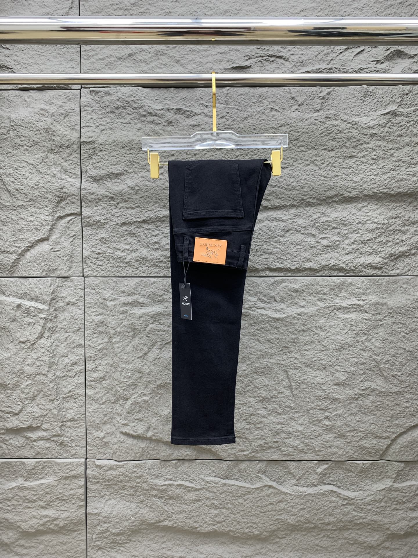 Arcteryx 25SS بنطلون جينز رجالي مريح بقصة ضيقة وجودة عالية